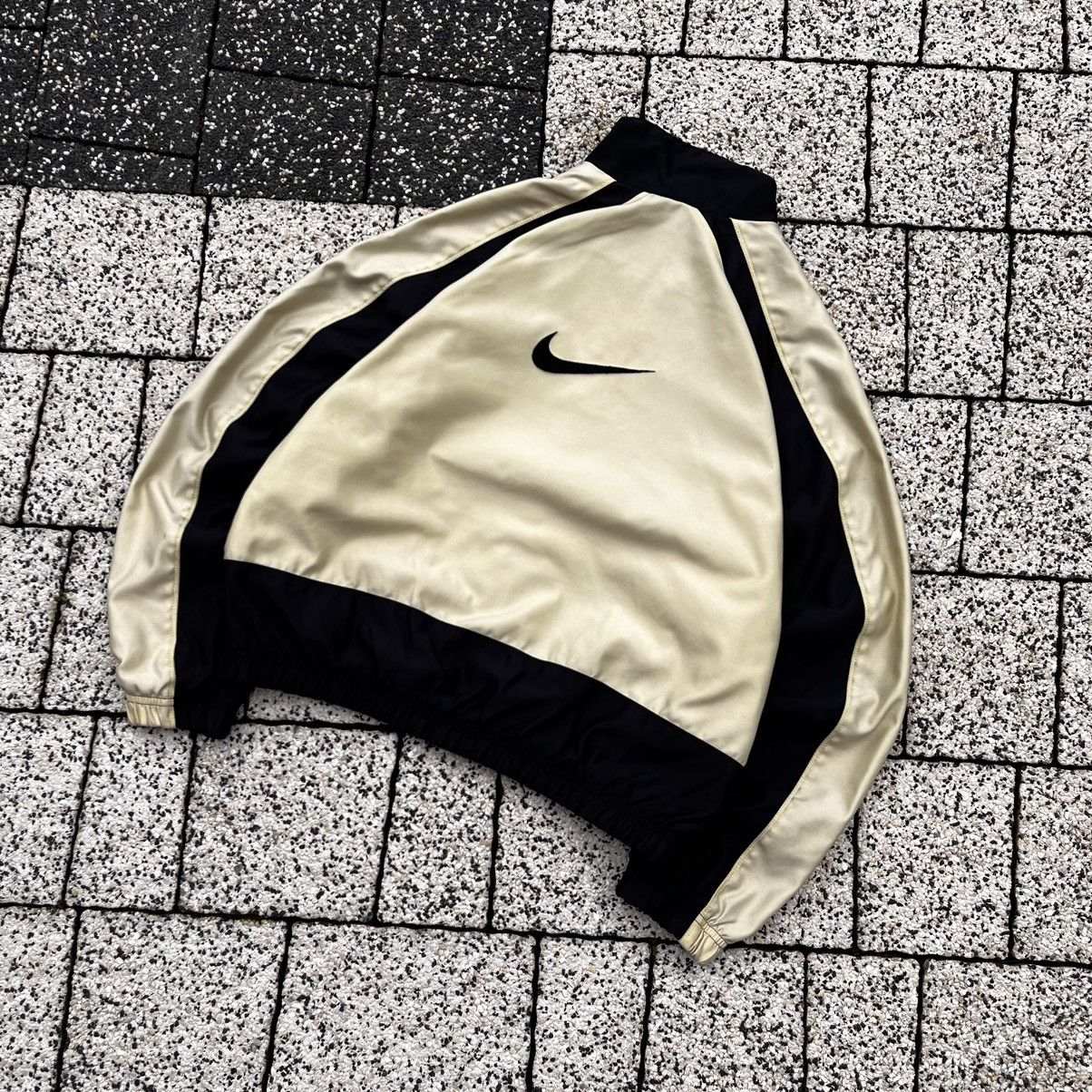 Nike × Vintage Nike Vintage Windbreaker Streetwear Nylon Jacket Size US XXS / EU 40 - 1 Thumbnail