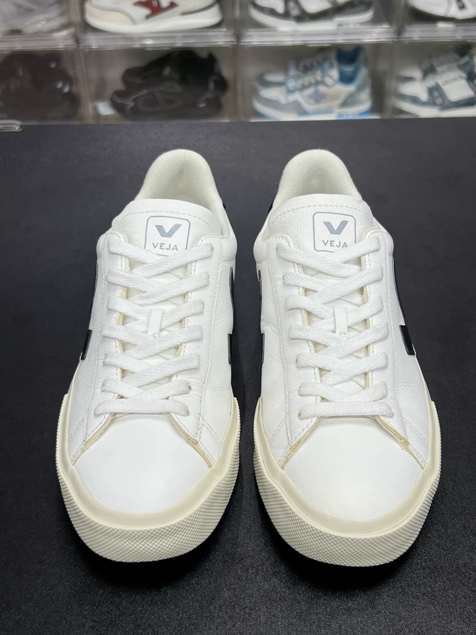 Veja VEJA Campo Leather Low-Top Sneakers K15 Size US 6 / EU 39 - 2 Thumbnail