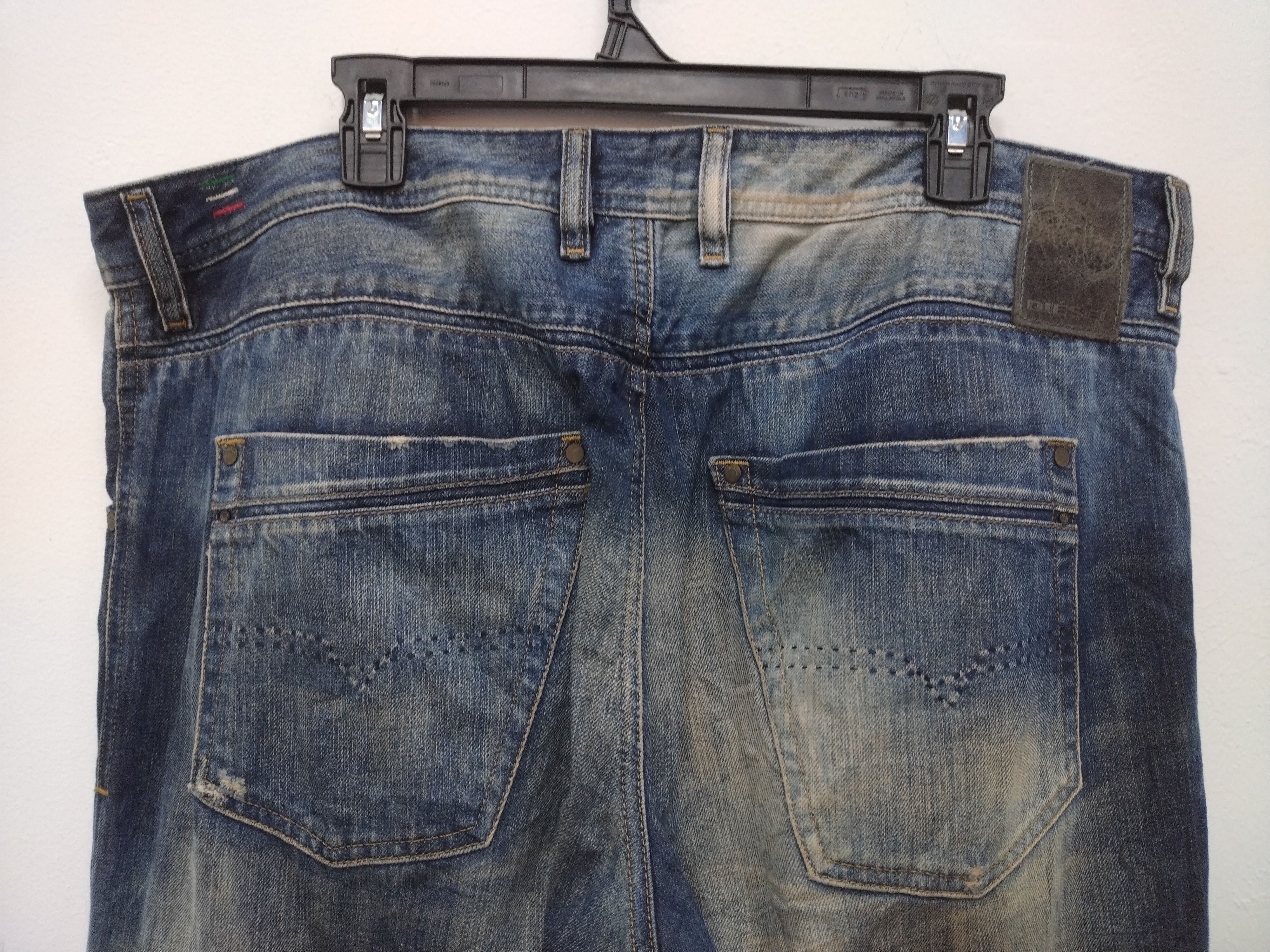 Diesel 🔥💥Crazy cool Diesel distressed regular slim carrot Jean Size US 38 / EU 54 - 9 Thumbnail