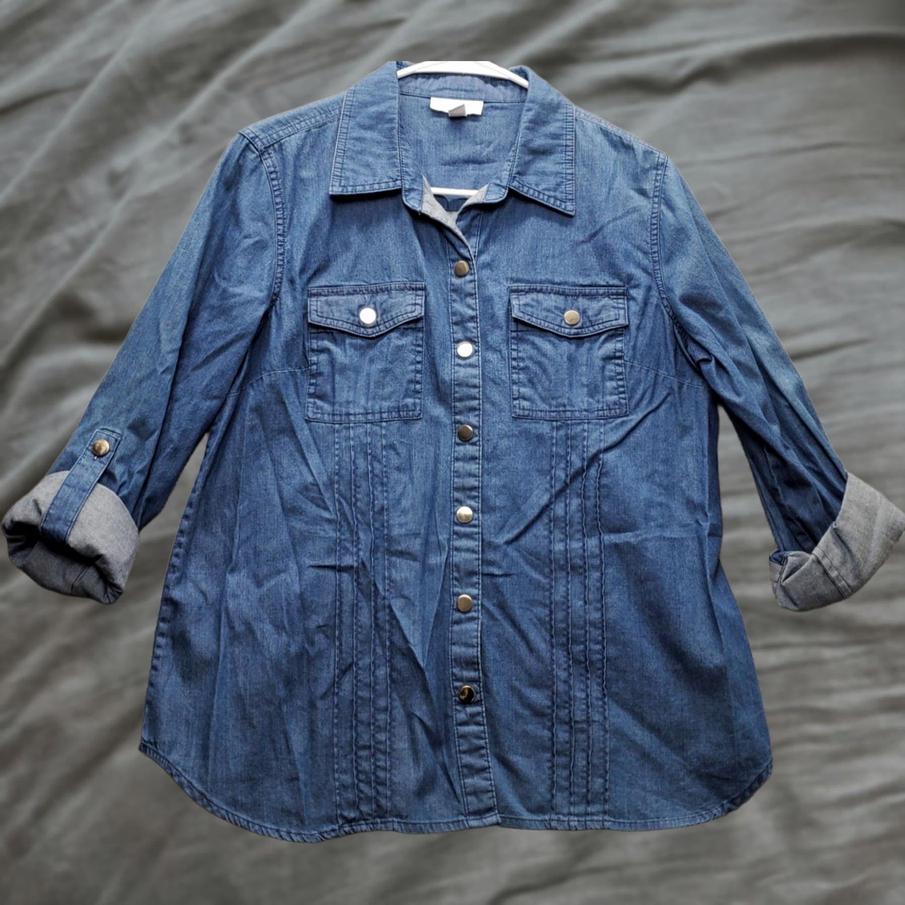 Charter Club Charter Club Western Shirt Womens Size 10P Blue Cotton Roll Tab Sleeve Snap Front Size L / US 10 / IT 46 - 1 Thumbnail