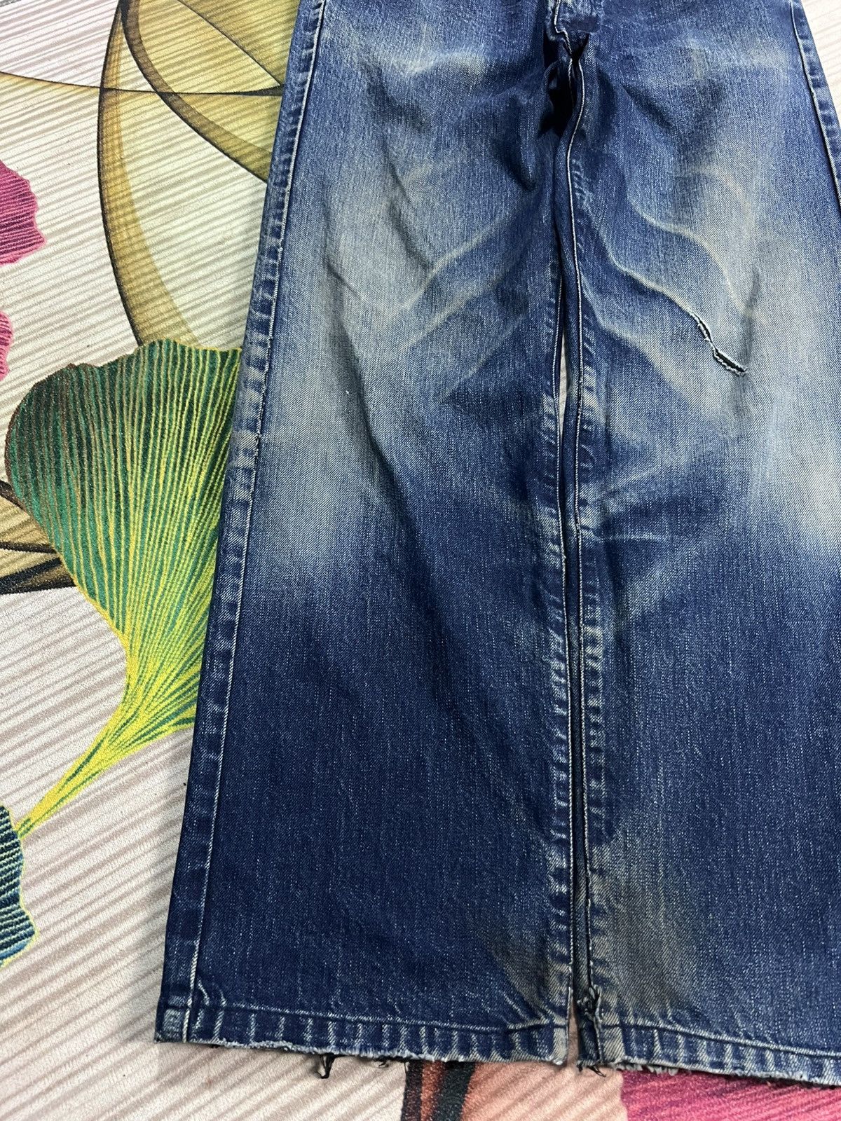 If Six Was Nine × Le Grande Bleu (L.G.B.) 💥BAGGY💥VINTAGE 90’s STYLE BOBSON DISTRESS JEANS Size US 29 - 3 Thumbnail
