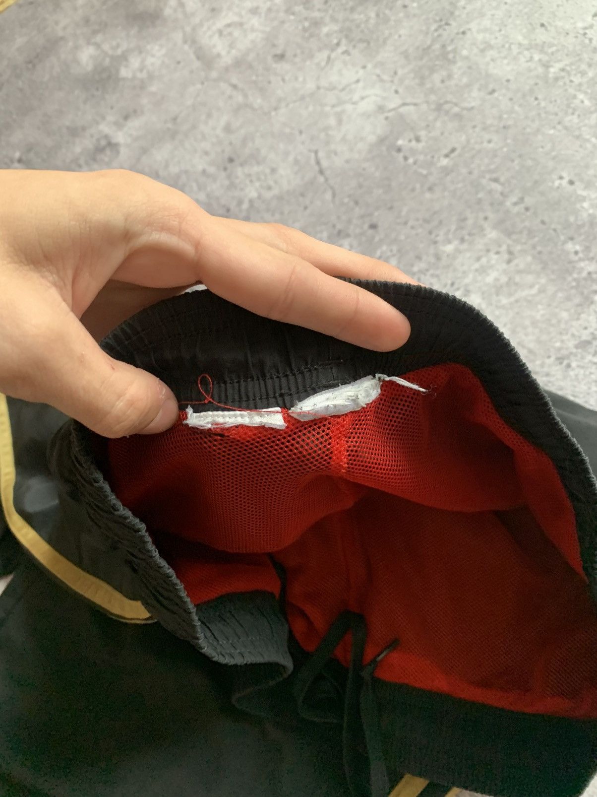 Adidas 🔥ADIDAS AC MILAN DRILL BLOCKCORE NYLON SWEATPANTS Size US 31 - 12 Thumbnail