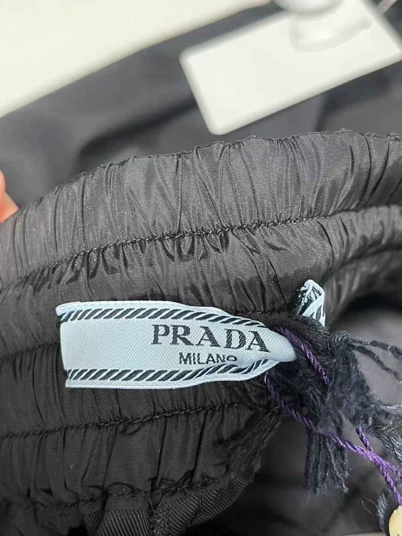 Prada Prada Black Nylon Wide Leg Trousers -2505 Size US 40 / EU 56 - 6 Thumbnail