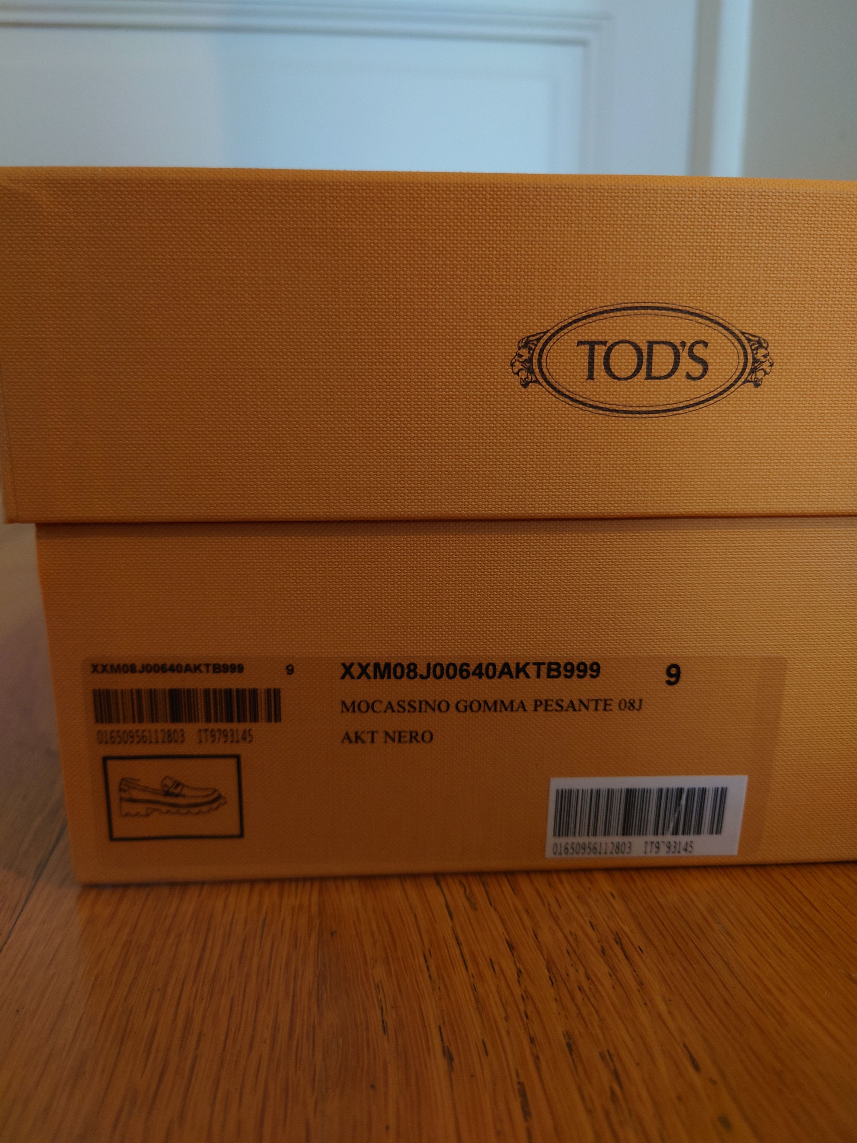 Tod's TOD's Patent leather loafers Size US 10 / EU 43 - 7 Thumbnail