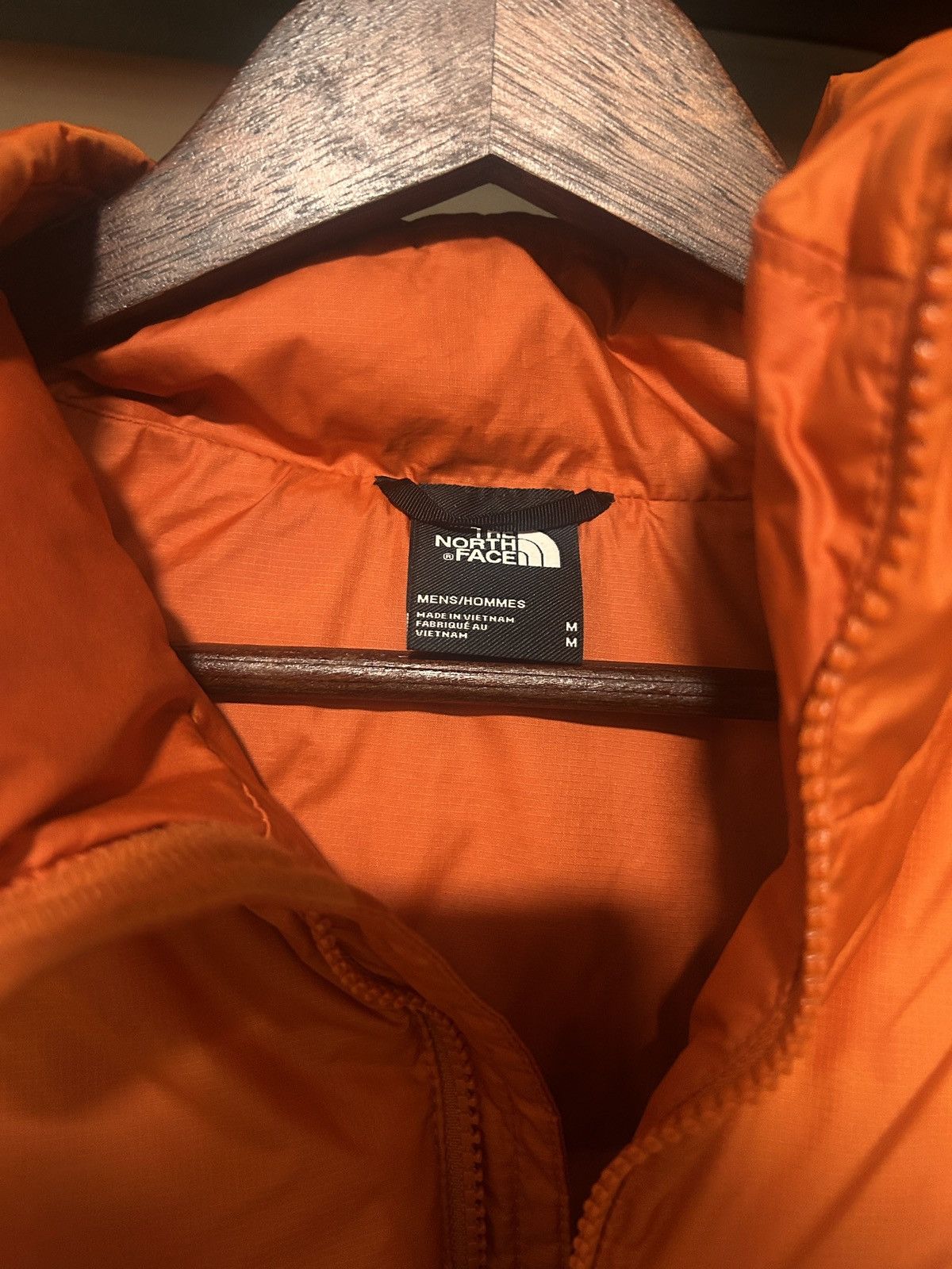 The North Face Orange North Face Puffer Size US M / EU 48-50 / 2 - 3 Thumbnail