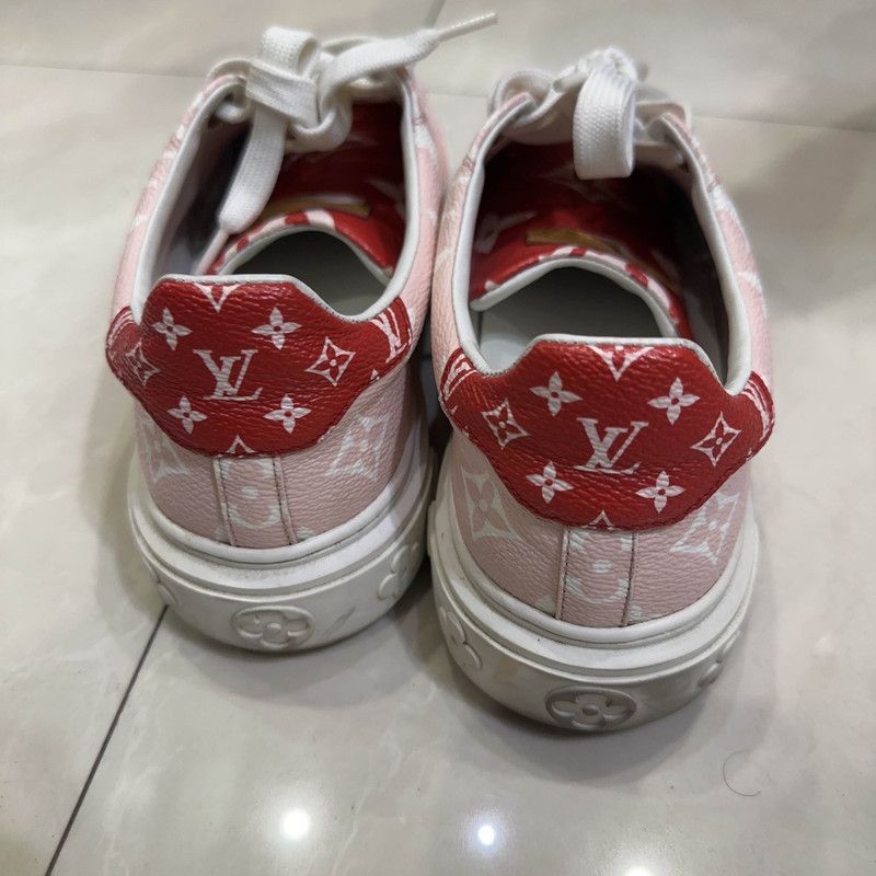 Louis Vuitton Louis Vuitton Stylish Pink Leather Sneakers - Size US 6.5 / EU 39-40 - 3 Thumbnail