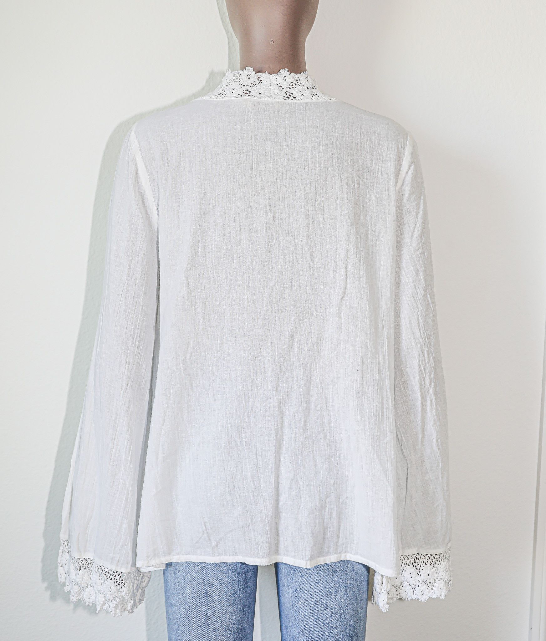 Guess Vintage Guess Boho White Cotton V Neck Lace Bikini Cover Up Size S / US 4 / IT 40 - 2 Thumbnail