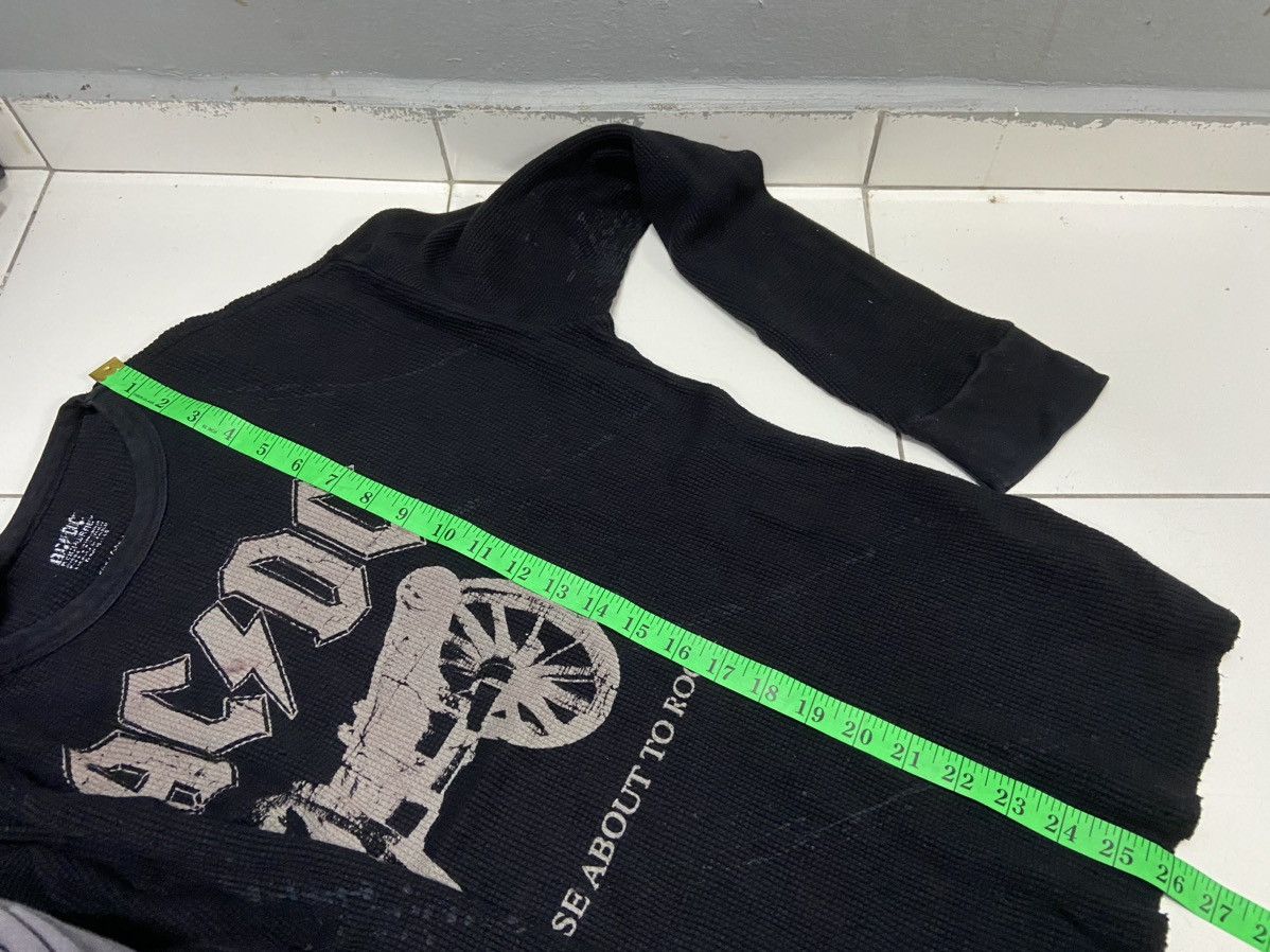 AC/DC ACDC FOR THOSE ABOUT TO ROCK 2005 WAFFLE LONG SLEEVE Size US XL / EU 56 / 4 - 15 Thumbnail
