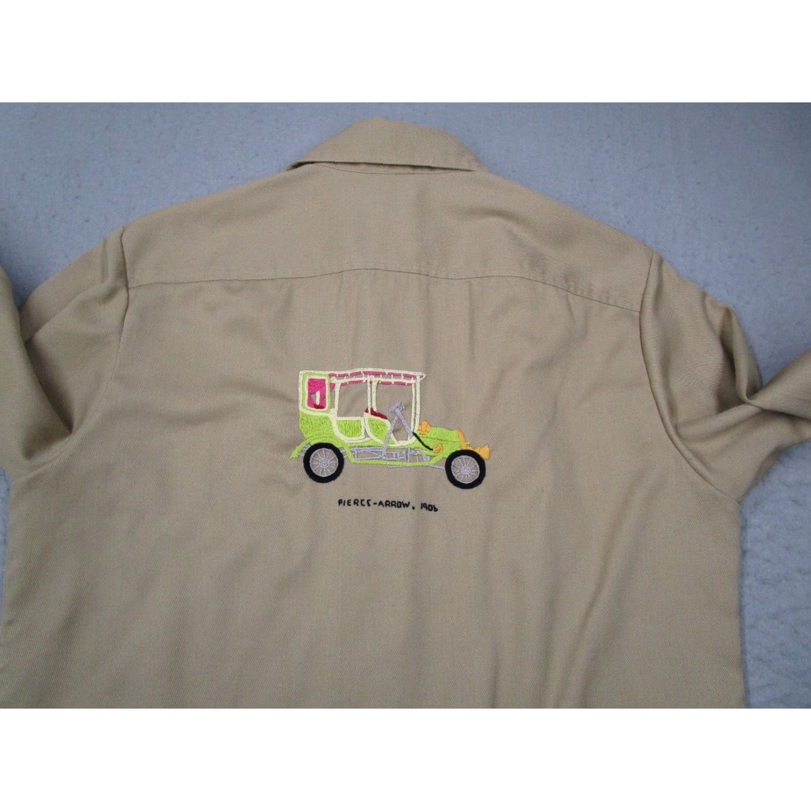 Vintage VINTAGE Antique Cars Embroidered Shirt Men Medium Beige Snap Front Long Sleeve Cotton Mens Size US M / EU 48-50 / 2 - 4 Thumbnail