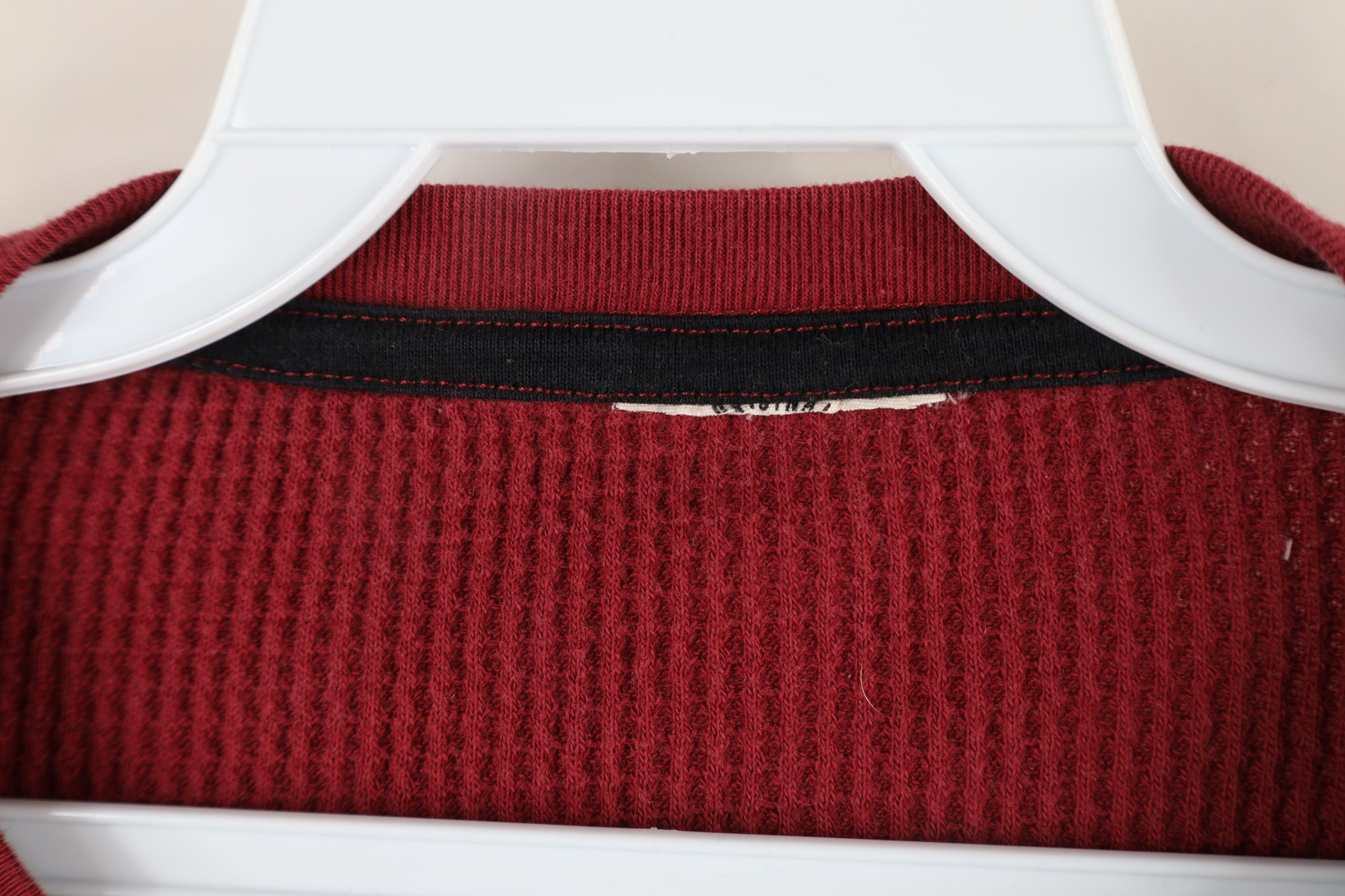Vintage Vintage 90s Streetwear UFC MMA Thermal Waffle Knit T-Shirt Size US M / EU 48-50 / 2 - 8 Thumbnail