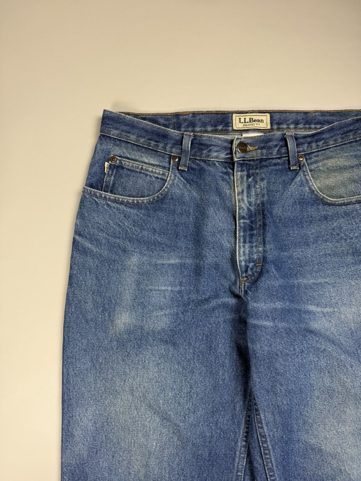 L.L. Bean L.L. Bean Men’s Relaxed Fit Denim Jeans Size 34 Size US 34 / EU 50 - 8 Thumbnail