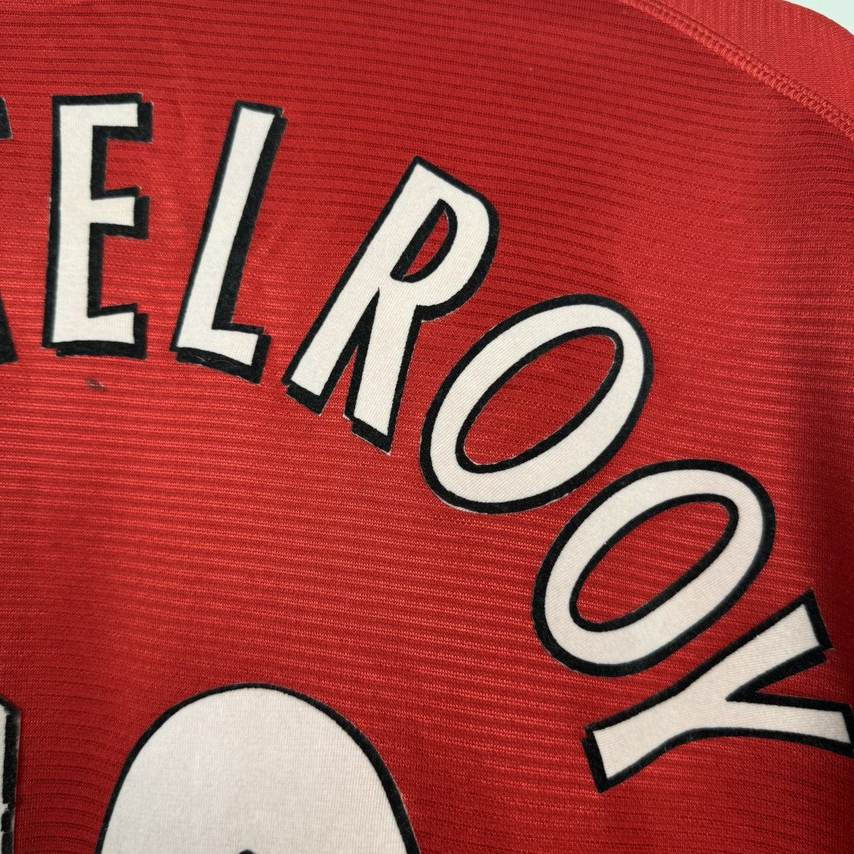 Umbro MANCHESTER UNITED 2000 2001 FOOTBALL SHIRT # 10 V.NISTELROOY Size US XL / EU 56 / 4 - 8 Thumbnail