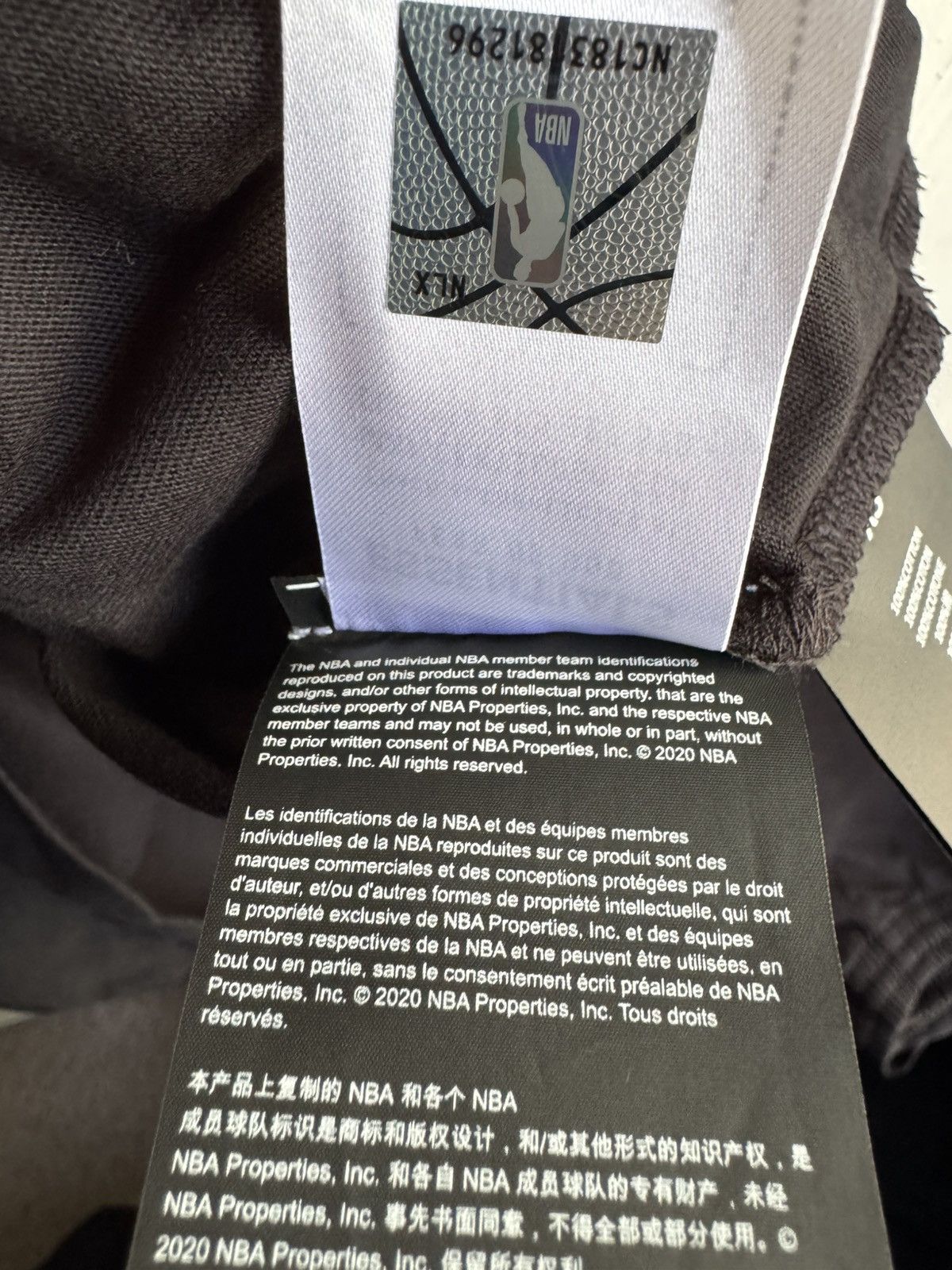 Essentials × NBA Fear Of God Essentials NBA Tee Black Size US XS / EU 42 / 0 - 10 Thumbnail