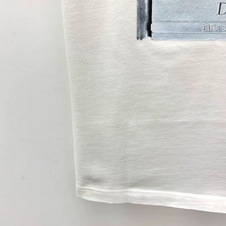 Dior Dior Co-branded white broken gold stone printed cotton rou Size US L / EU 52-54 / 3 - 4 Thumbnail