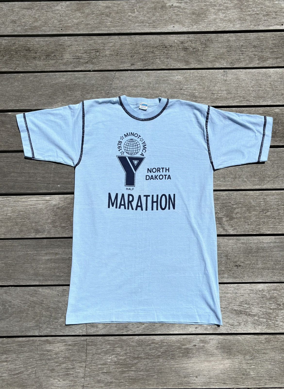 T-shirt « Rétro piste course championnat ad style des années 1920