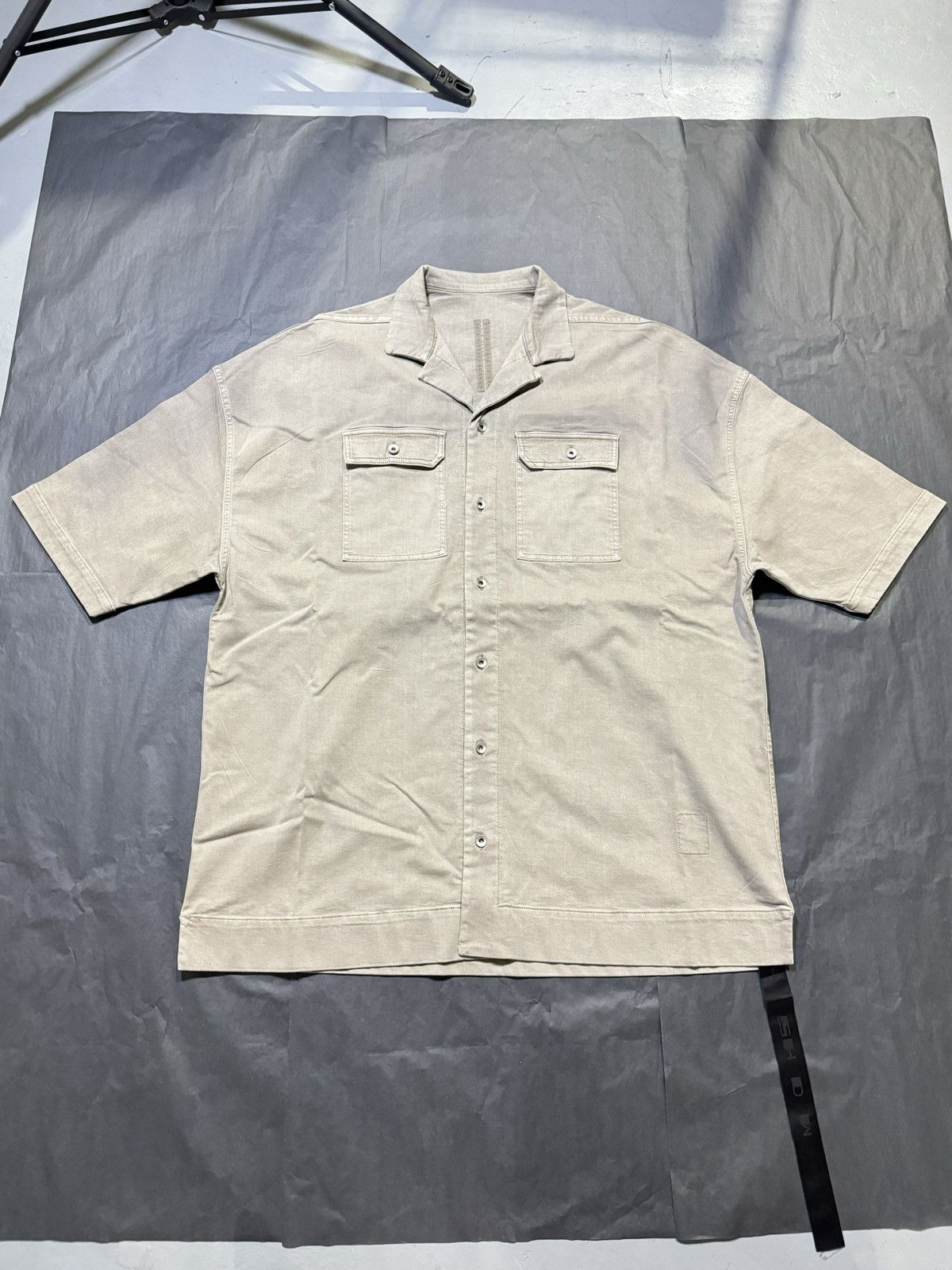image of Rick Owens Drkshdw Men Denim Magnum Tommy Shirt in Pearl Grey (Size Large)