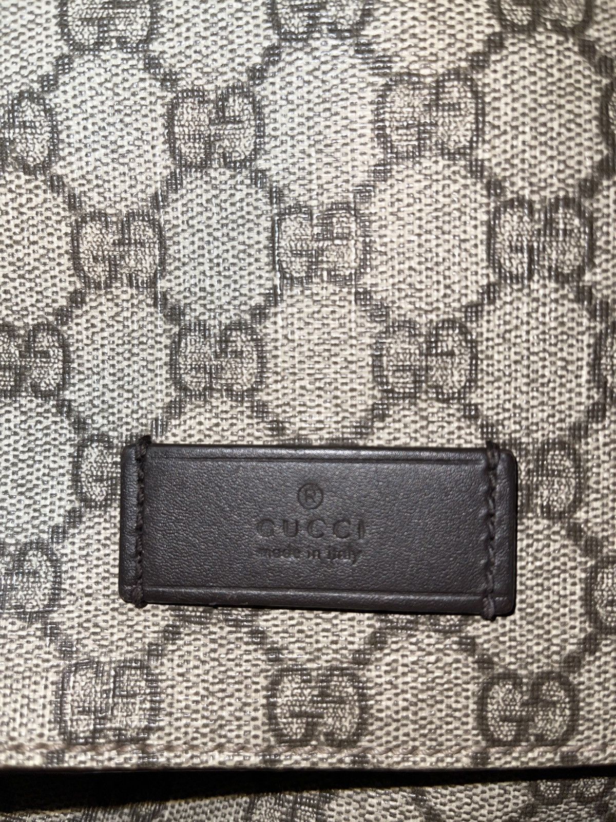 Gucci GG Supreme Medium Diaper Bag Size ONE SIZE - 8 Thumbnail