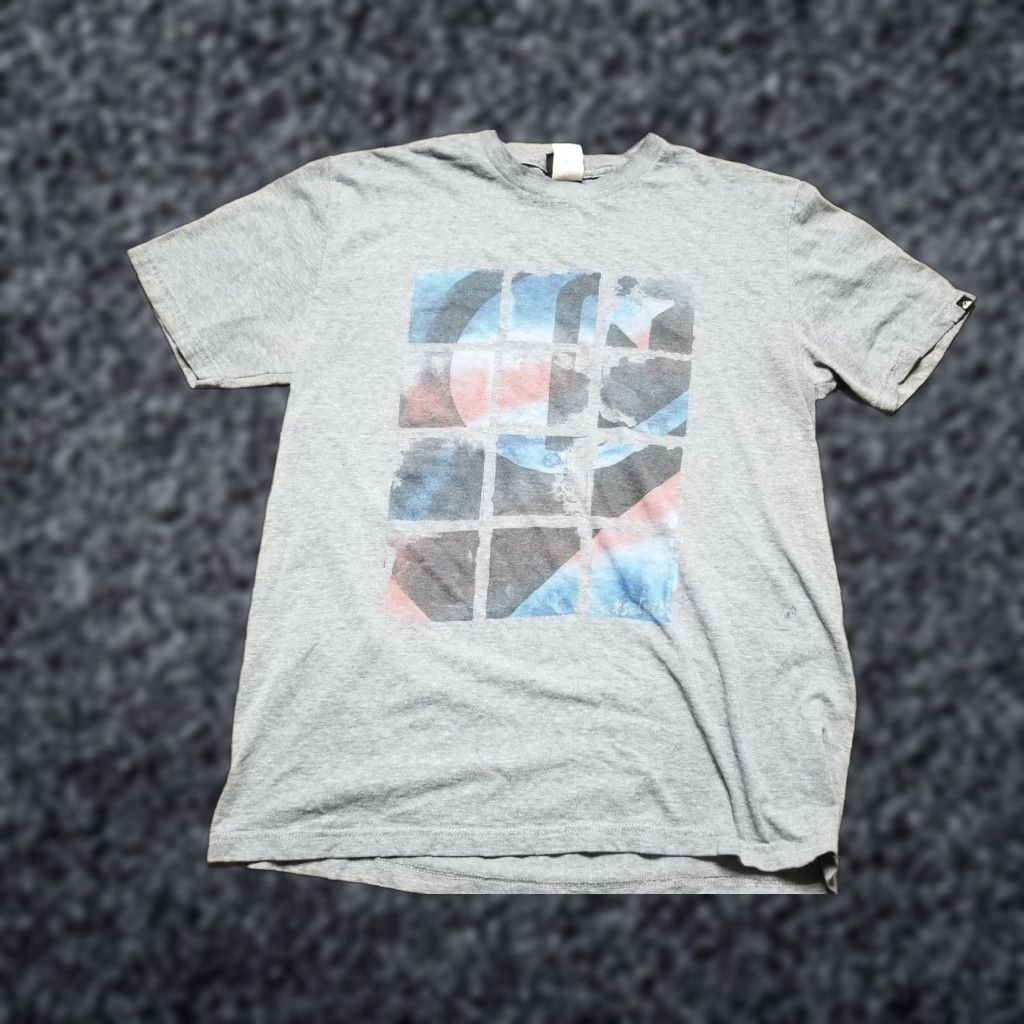 Quiksilver VINTAGE Quiksilver Shirt Mens Gray Large 90s Skateboarding T-Shirt Logo Decade 1990s Mens Size US L / EU 52-54 / 3 - 1 Thumbnail