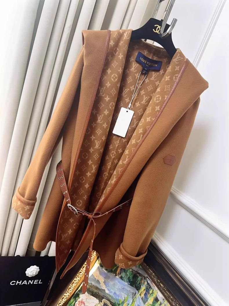 Louis Vuitton LOUIS VUITTON Caramel Patchwork Bathrobe Hooded Coat 2504-N Size XS / US 0-2 / IT 36-38 - 2 Thumbnail