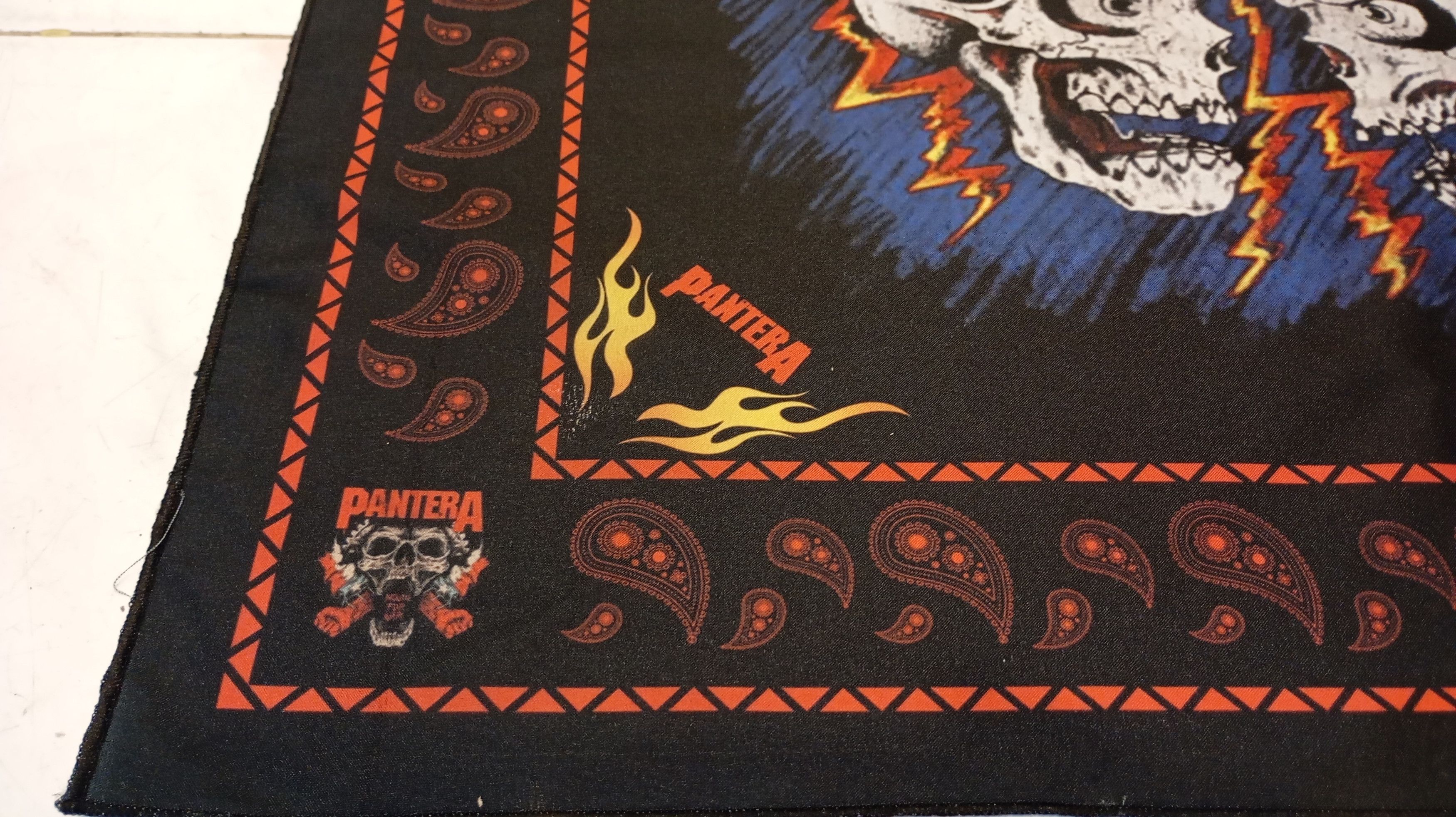 Band Tees Skulls Bandana Handkerchief Motor head Size ONE SIZE - 3 Thumbnail