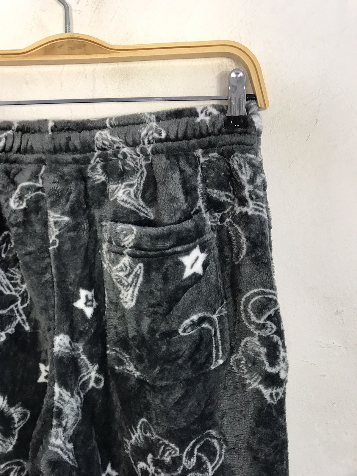 Anime × Japanese Brand Dragon Ball All Over Printed Fluffy Sweatpant Jogger Pant Size 28" / US 6 / IT 42 - 7 Thumbnail