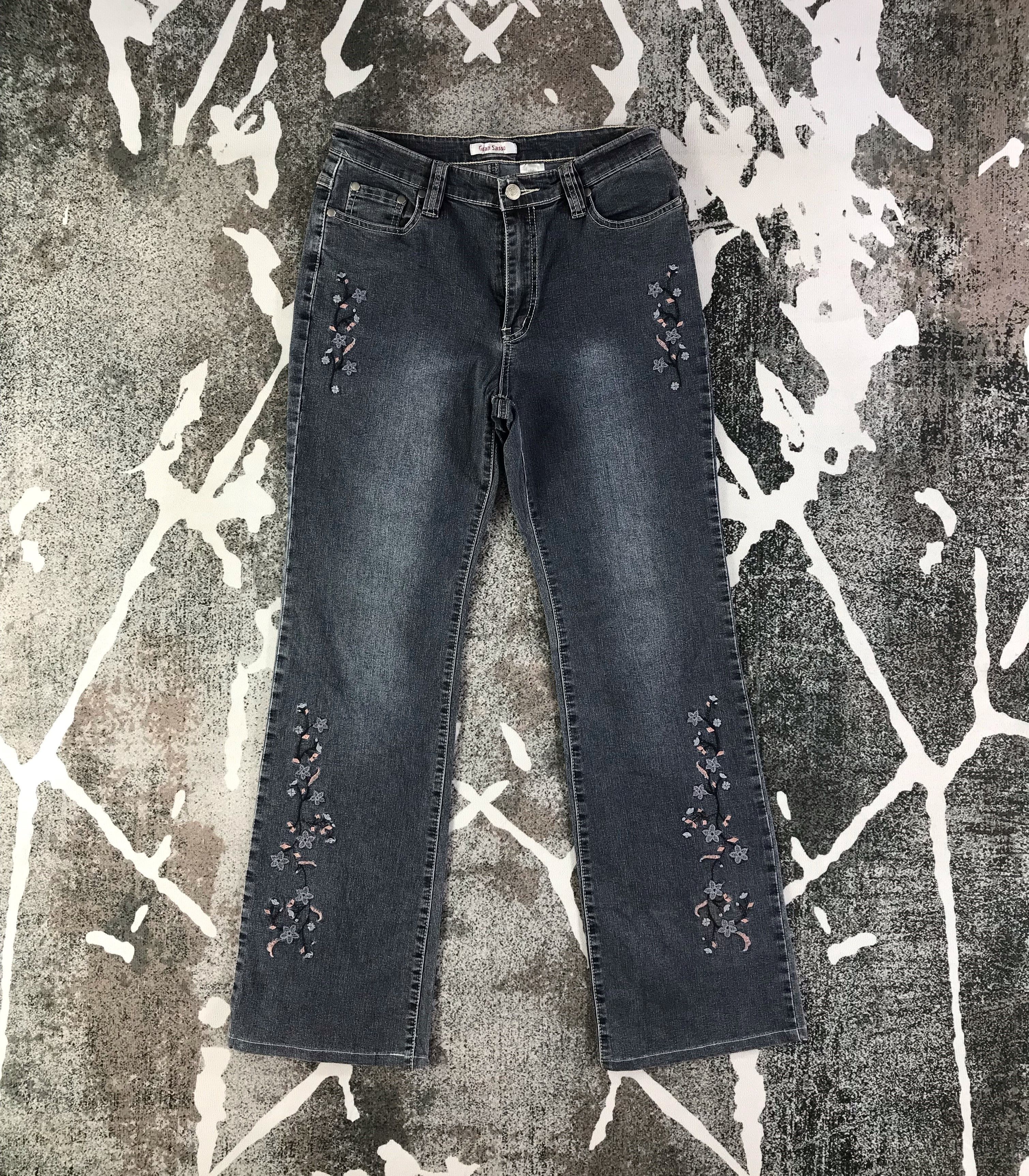 Japanese Brand Japanese Brand Gran Sasso Jeans Embroidery Denim KJ1568 Size 28" / US 6 / IT 42 - 1 Thumbnail