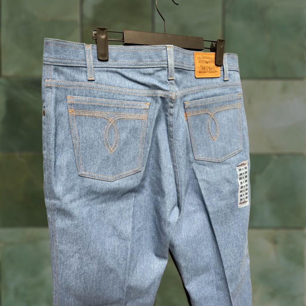 Levi's VINTAGE Levi’s Jeans Blue 38 30 Denim Pants Mens Straight 2001 Indigo Mexico Size US 38 / EU 54 - 1 Thumbnail