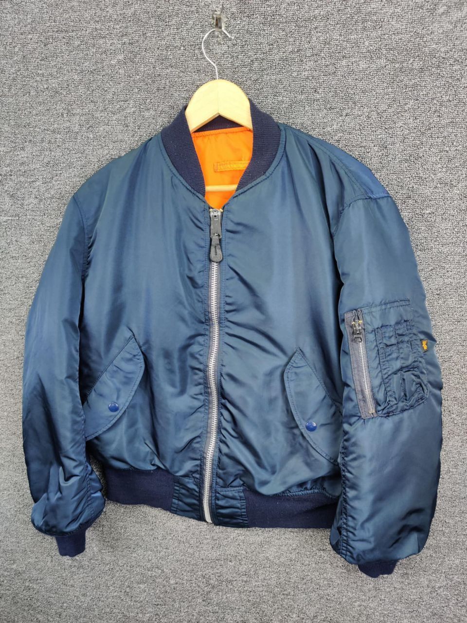Alpha Industries Vintage 90s Alpha Industries MA-1 Flight Bomber Jacket Size US M / EU 48-50 / 2 - 2 Thumbnail