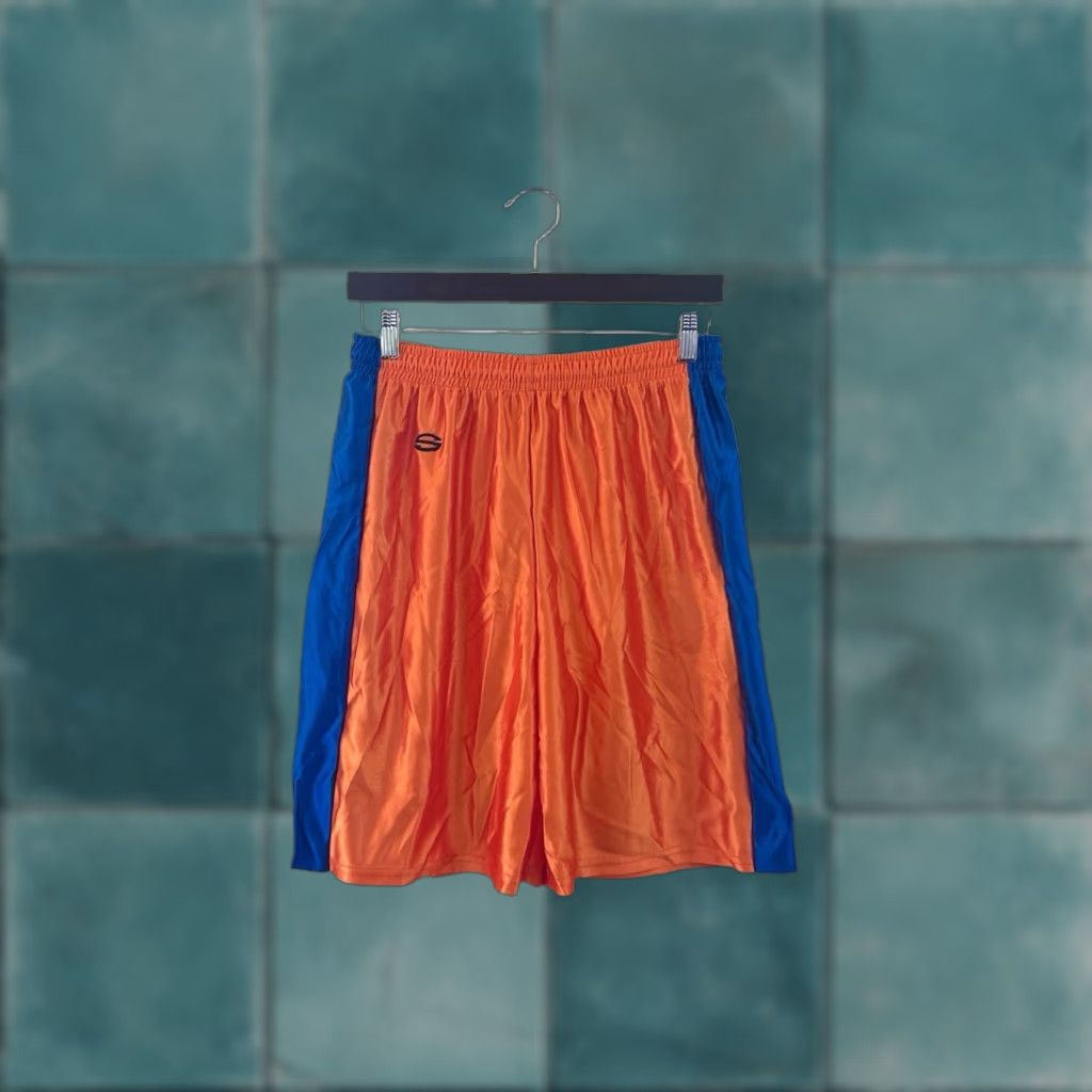 Vintage VINTAGE Saxon Dazzle Basketball Shorts Mens M Orange 90s Canada Size US 31 - 1 Thumbnail