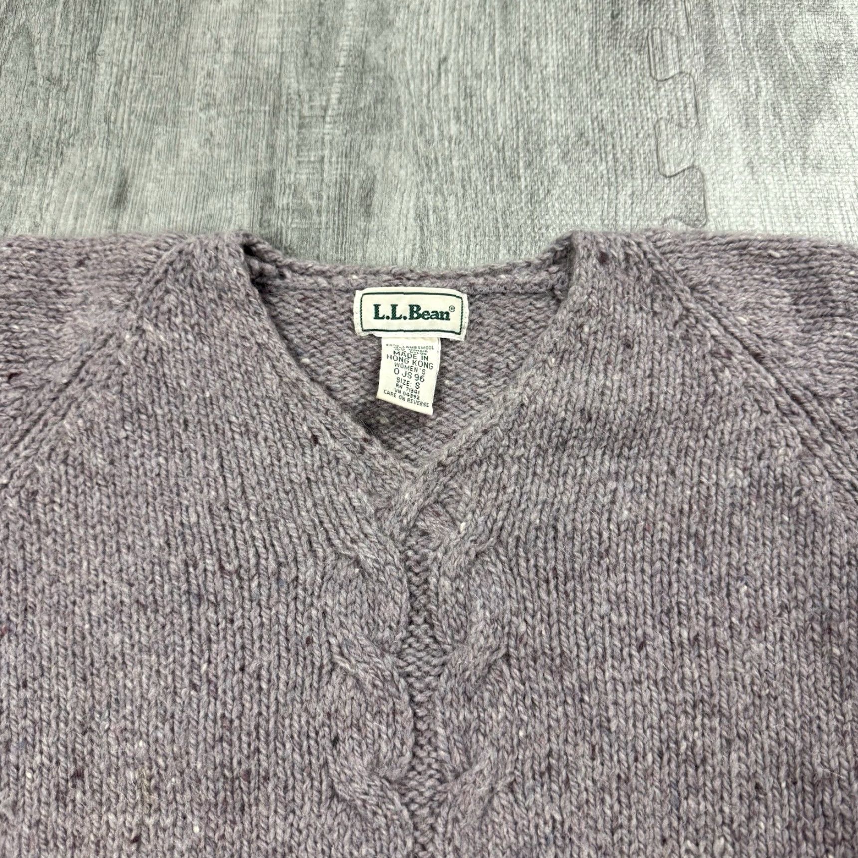 Vintage Vintage L.L. Bean Womens Sweater V-Neck Pullover Knit Cable Mohair Wool Tweed Small Purple Casualâ€”All Seasons Size S / US 4 / IT 40 - 2 Thumbnail