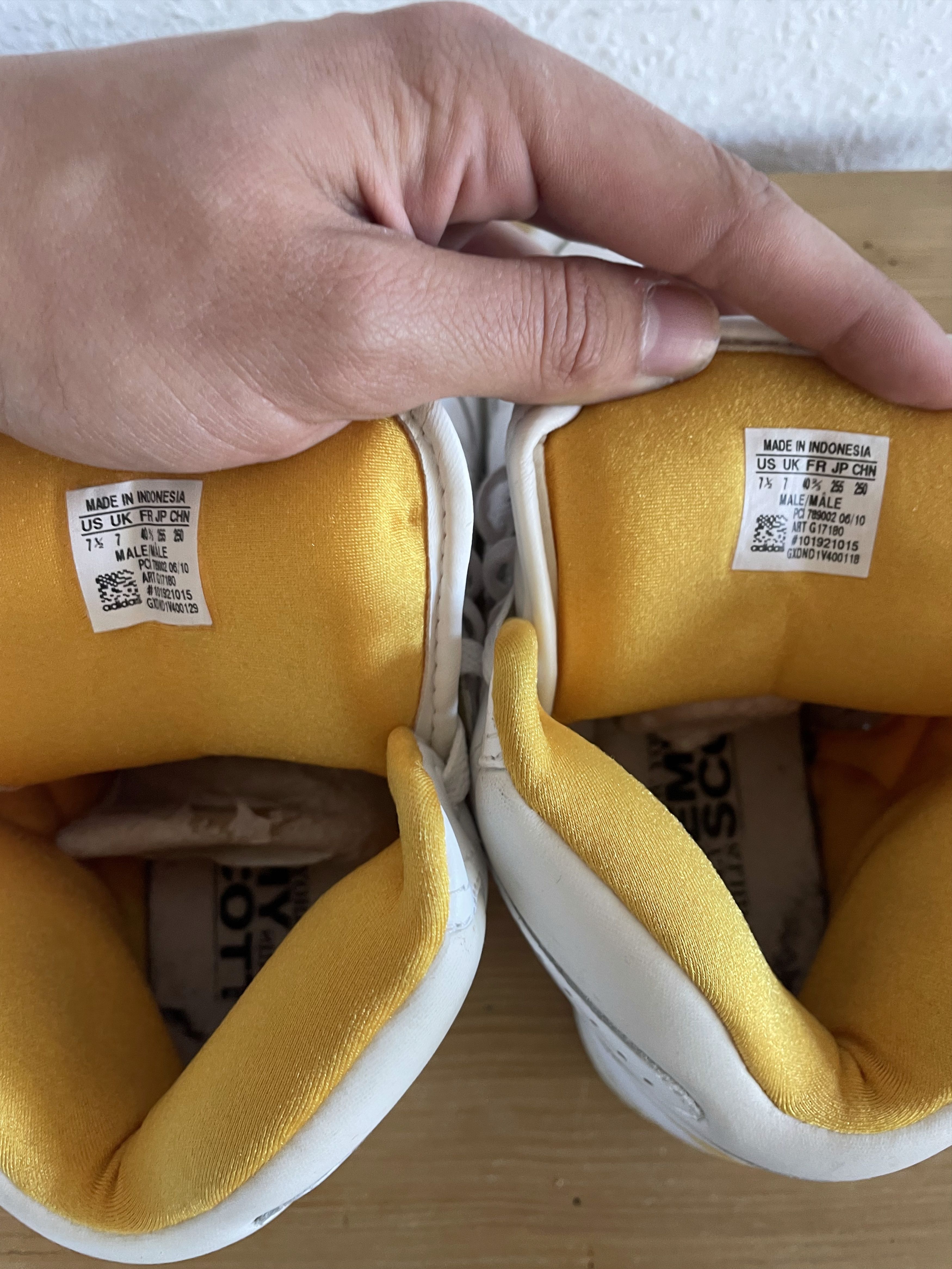 Adidas × Jeremy Scott Beverly Hills License Plate Size US 7.5 / EU 40-41 - 10 Thumbnail