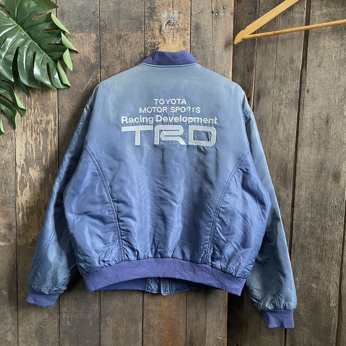Vintage Vintage Toyota TRD Racing Development Bomber Jacket Size US M / EU 48-50 / 2 - 2 Thumbnail