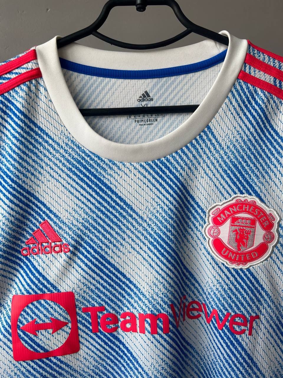 Adidas 2022 MANCHESTER UNITED AWAY SOCCER JERSEY FOOTBALL SHIRT XL Size US XL / EU 56 / 4 - 5 Thumbnail