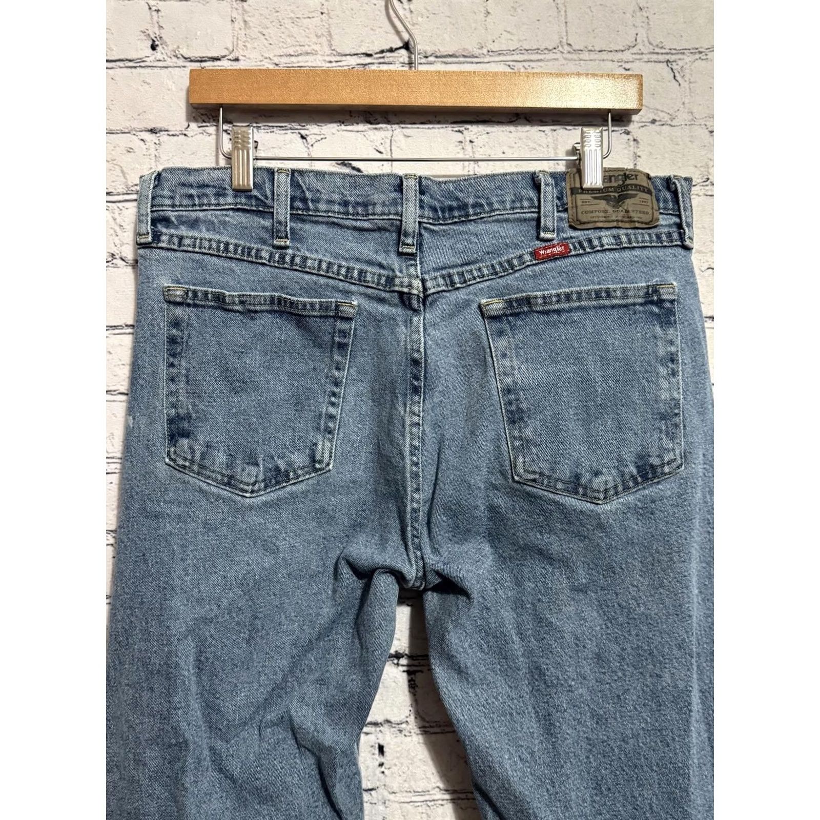 Wrangler Wrangler Jeans Light Blue Denim 36x29 Men Casual Denim 5-Pocket Cotton Spandex Vintage? No Size US 36 / EU 52 - 7 Thumbnail