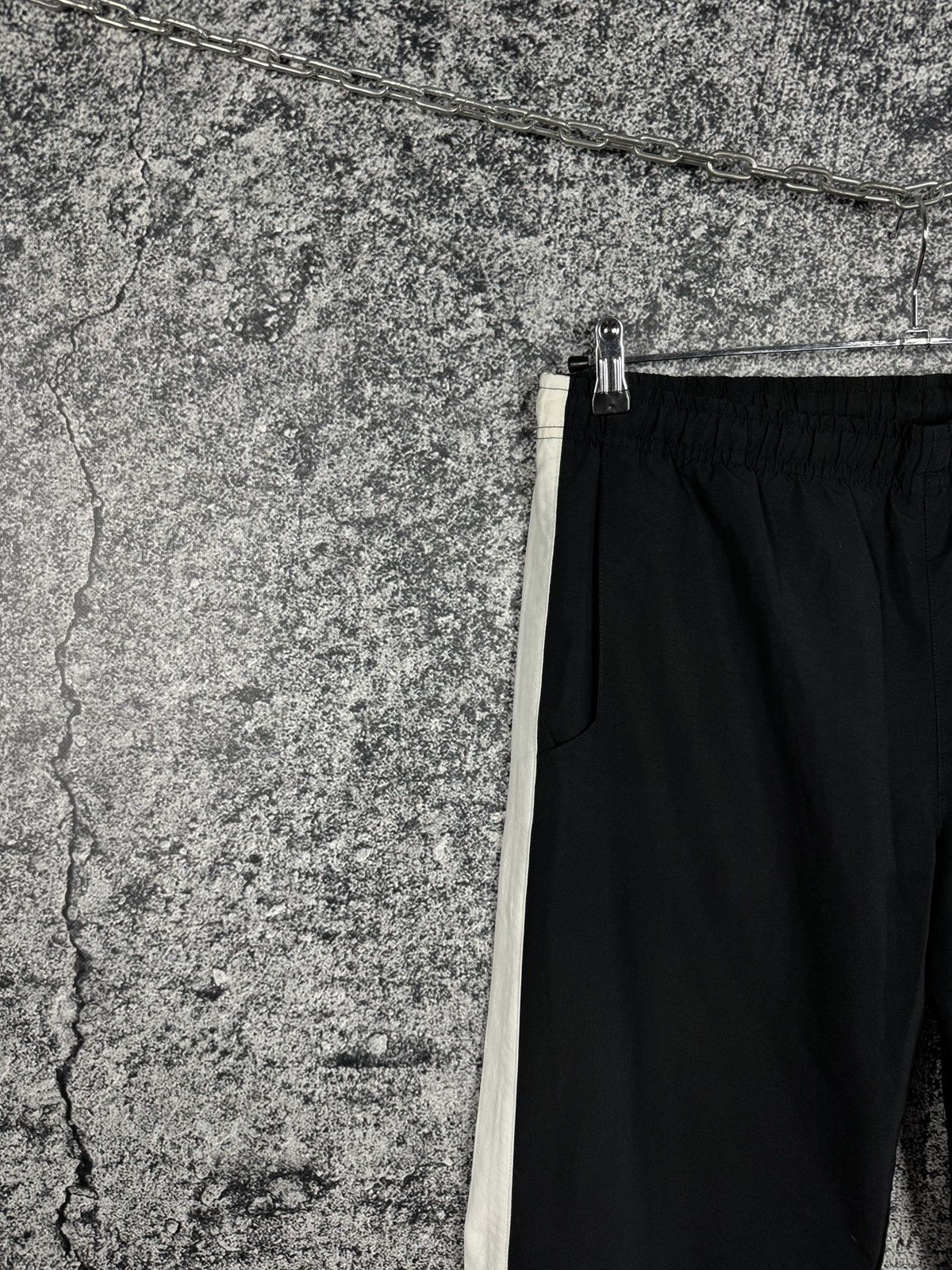 Nike Nike Track Pants Vintage 90s Style Zip Cuffs Y2K Size L Size US 36 / EU 52 - 3 Thumbnail