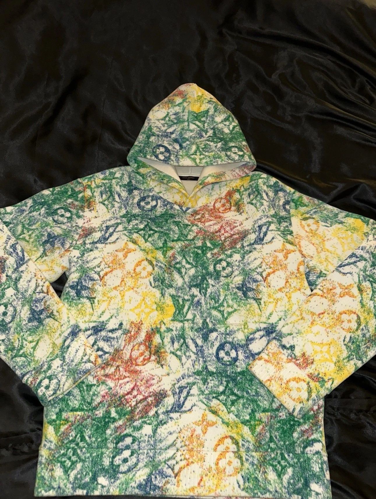 Louis Vuitton Louis Vuitton Velvet Pastel Monogram Jacquard Hoodie Large - Size US L / EU 52-54 / 3 - 1 Thumbnail