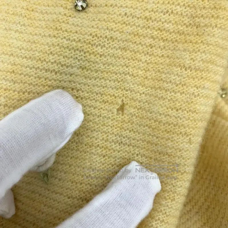 Miu Miu Miu Miu Yellow Wool Sweater with Crochet Collar . Size S / US 4 / IT 40 - 8 Thumbnail