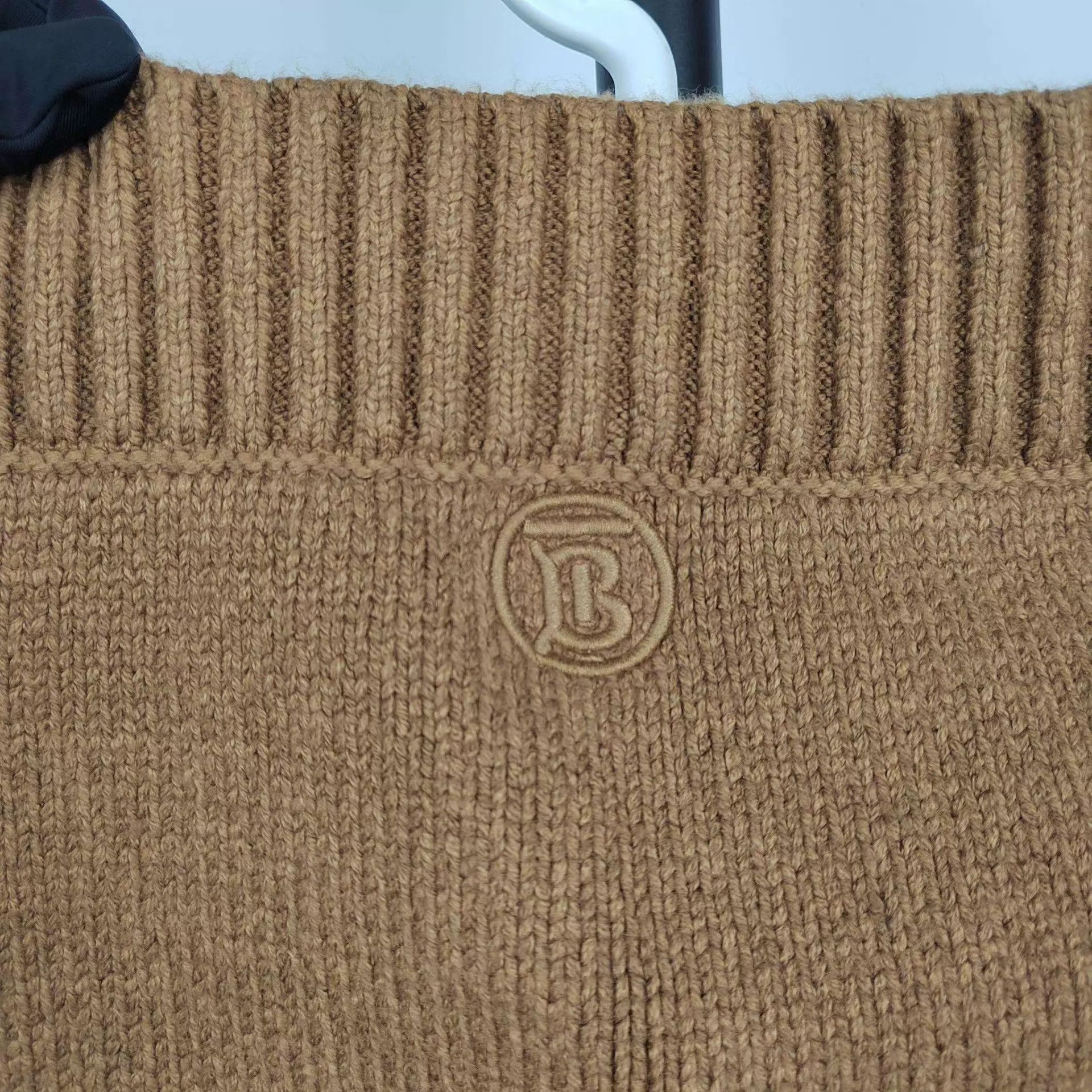 Burberry Burberry 98 New Khaki Nylon Knit M Skirt Size 27" / US 4 / IT 40 - 8 Thumbnail