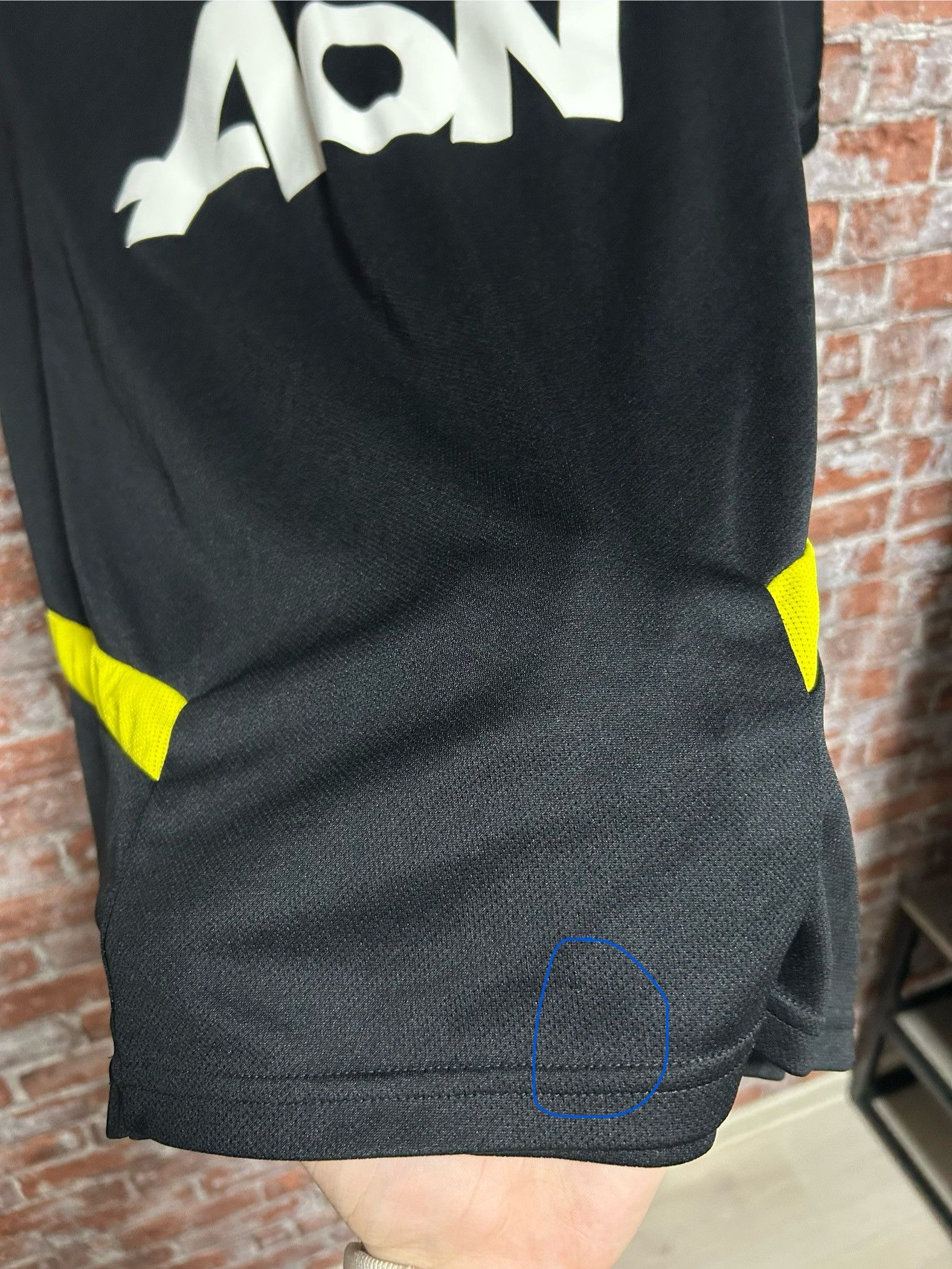 Adidas Manchester United 2019 2020 Training Football Jersey DX9030 Size US M / EU 48-50 / 2 - 13 Thumbnail