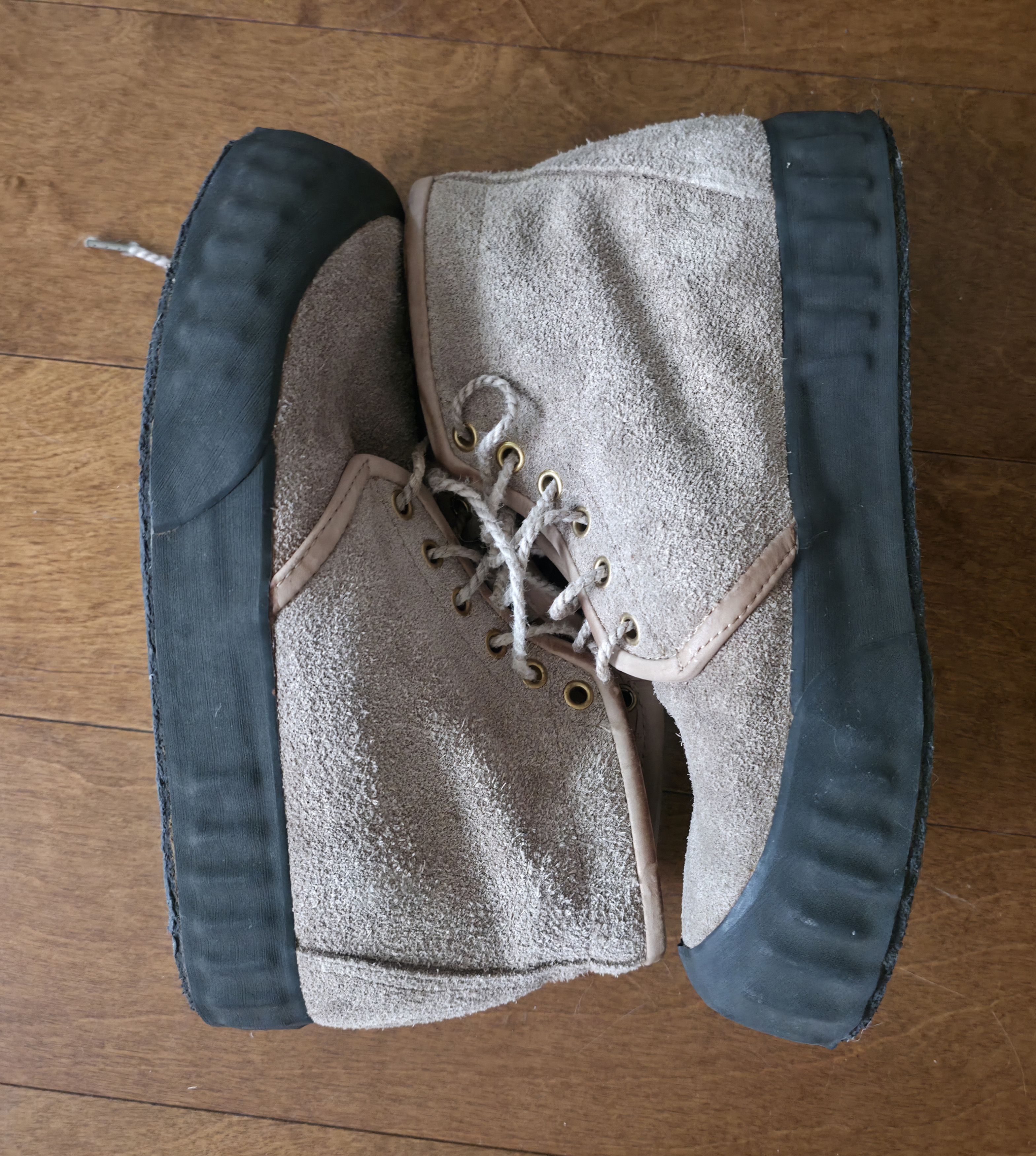 Visvim visvin chukka boot iono the model name size 7us men Size US 7 / EU 40 - 4 Thumbnail