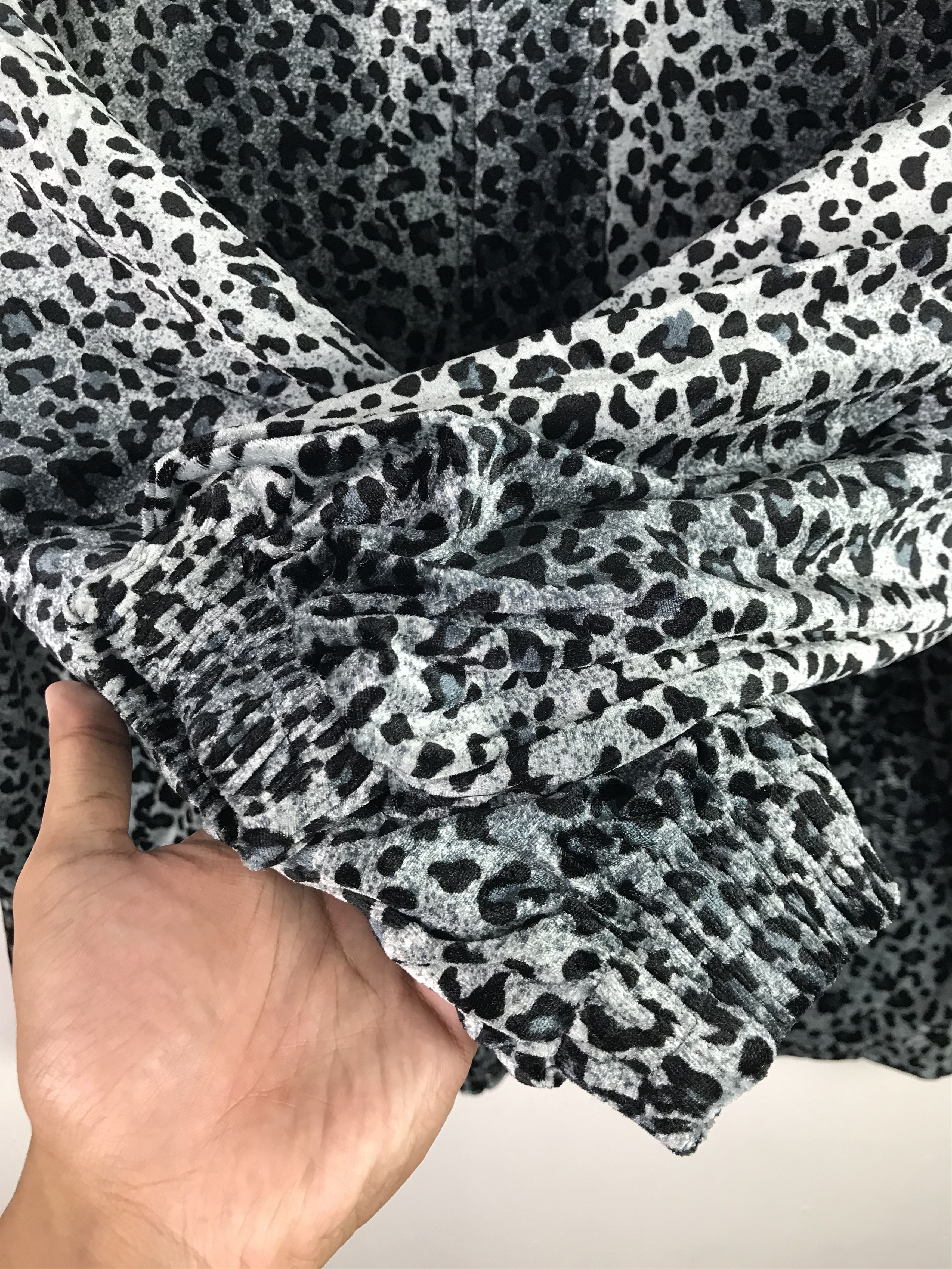 Vintage Vintage Leopard Rare Design Jacket Size US L / EU 52-54 / 3 - 7 Thumbnail