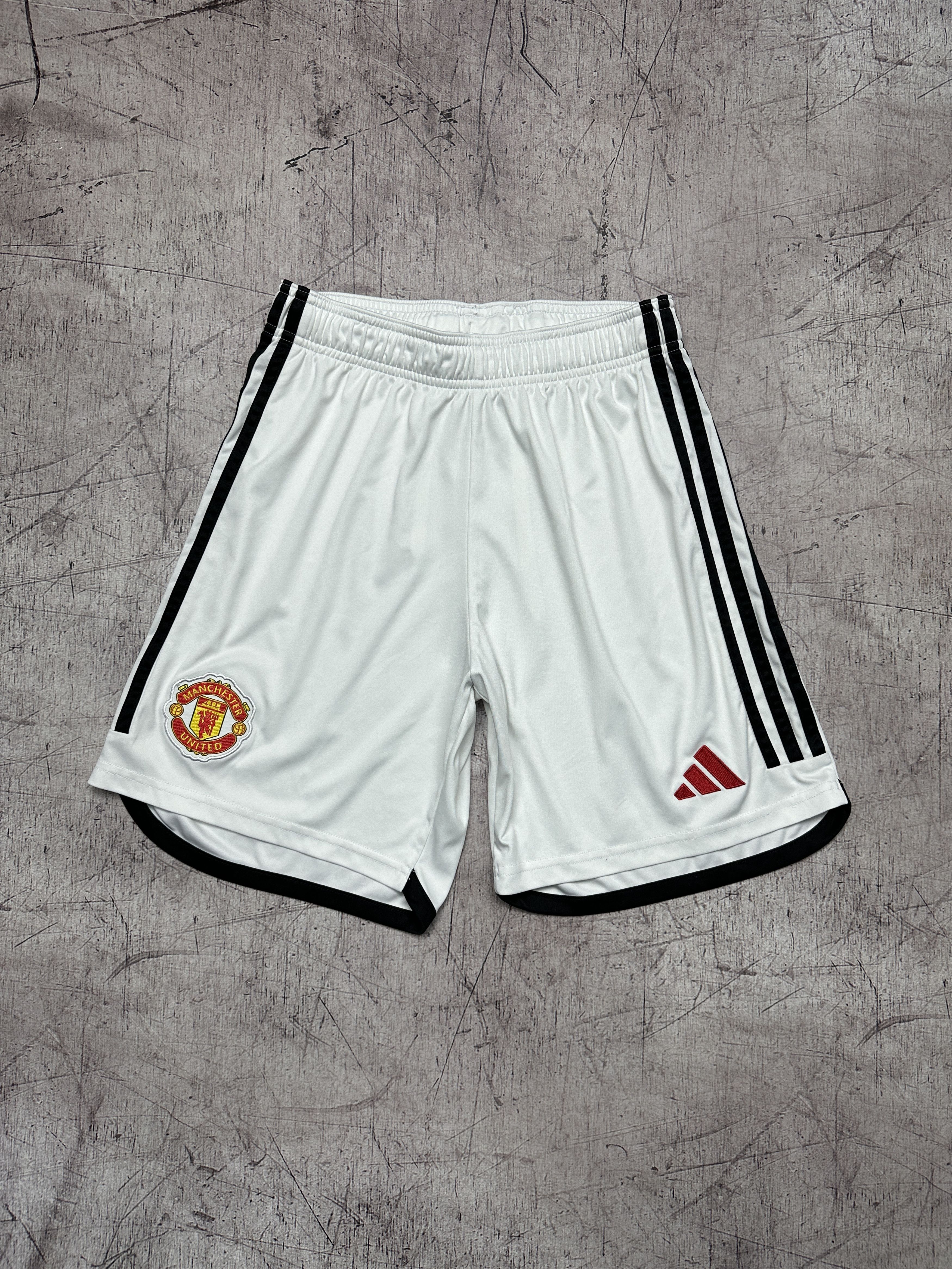 Adidas Adidas Manchester United Vintage Mens Shorts Size US 30 / EU 46 - 1 Thumbnail