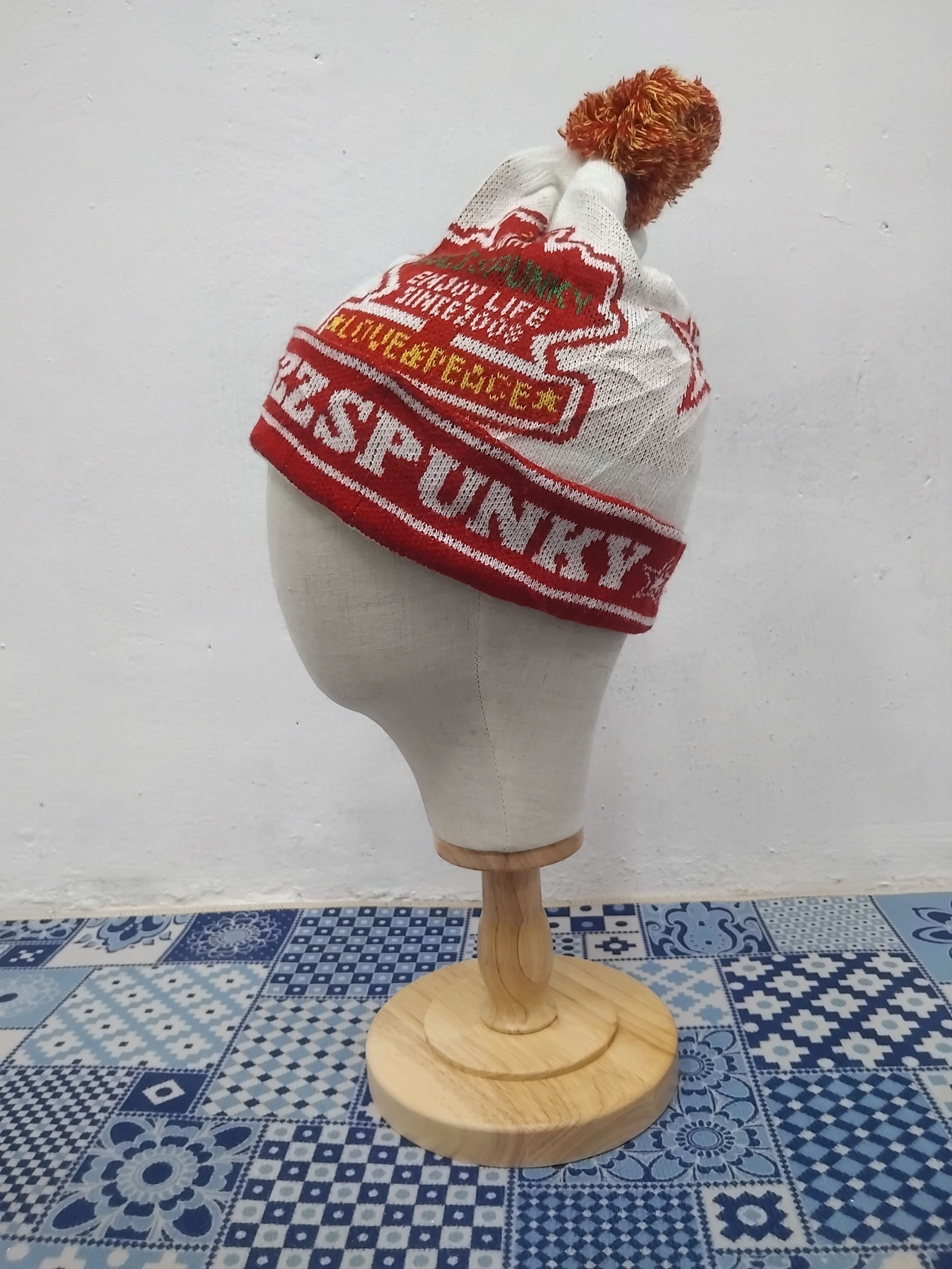 Japanese Brand Buzz Spunky Beanie hat Size ONE SIZE - 4 Thumbnail