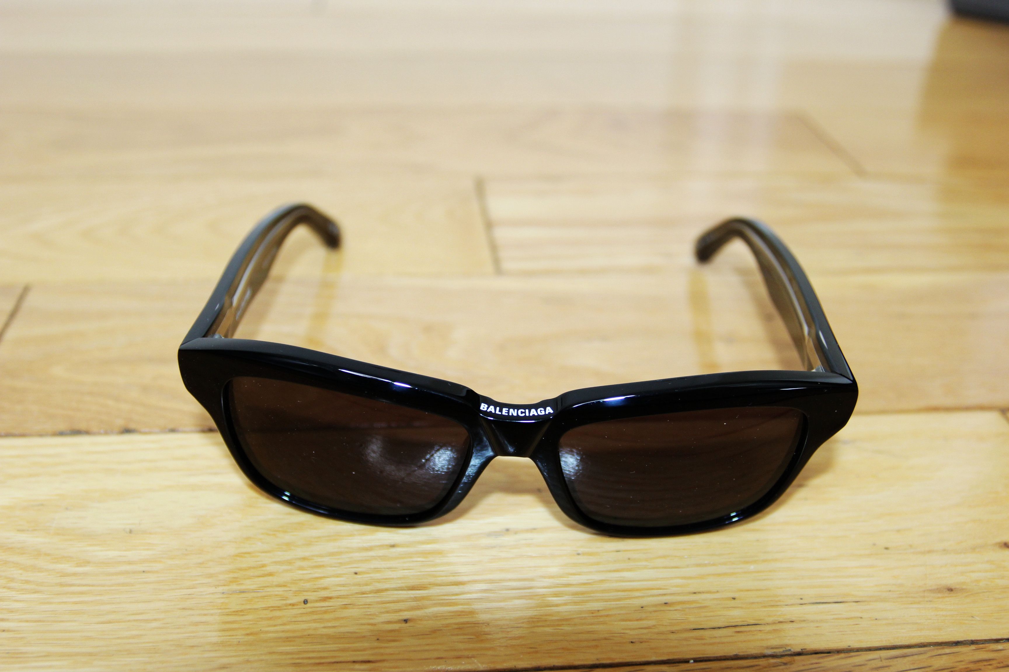 Balenciaga BNWT AW24 BALENCIAGA SIGNATURE BRIDGE SQUARE SUNGLASSES Size ONE SIZE - 2 Thumbnail