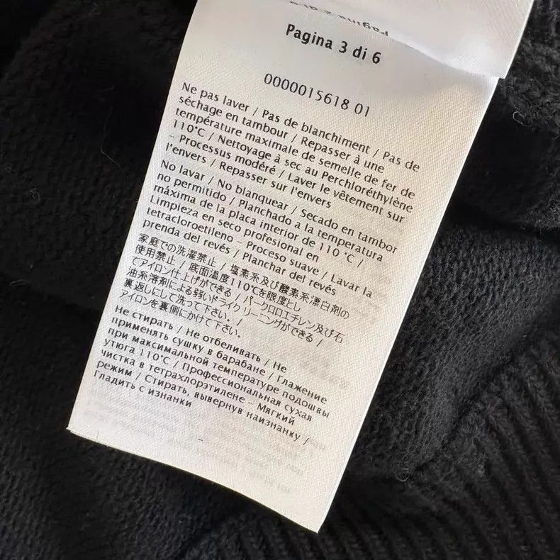Valentino Valentino Black and white color-blocking big V sweater Size XS / US 0-2 / IT 36-38 - 8 Thumbnail