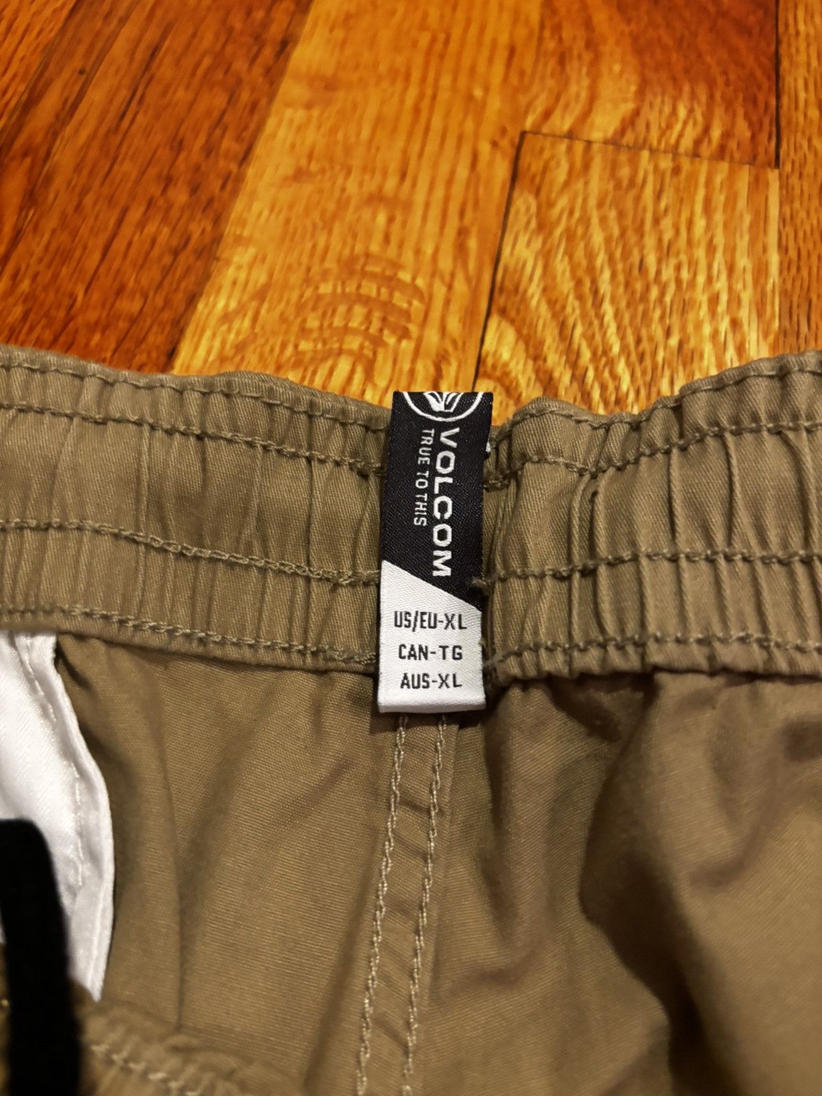 Volcom Rare Volcom cuffed Cargopants Size US 37 - 2 Thumbnail