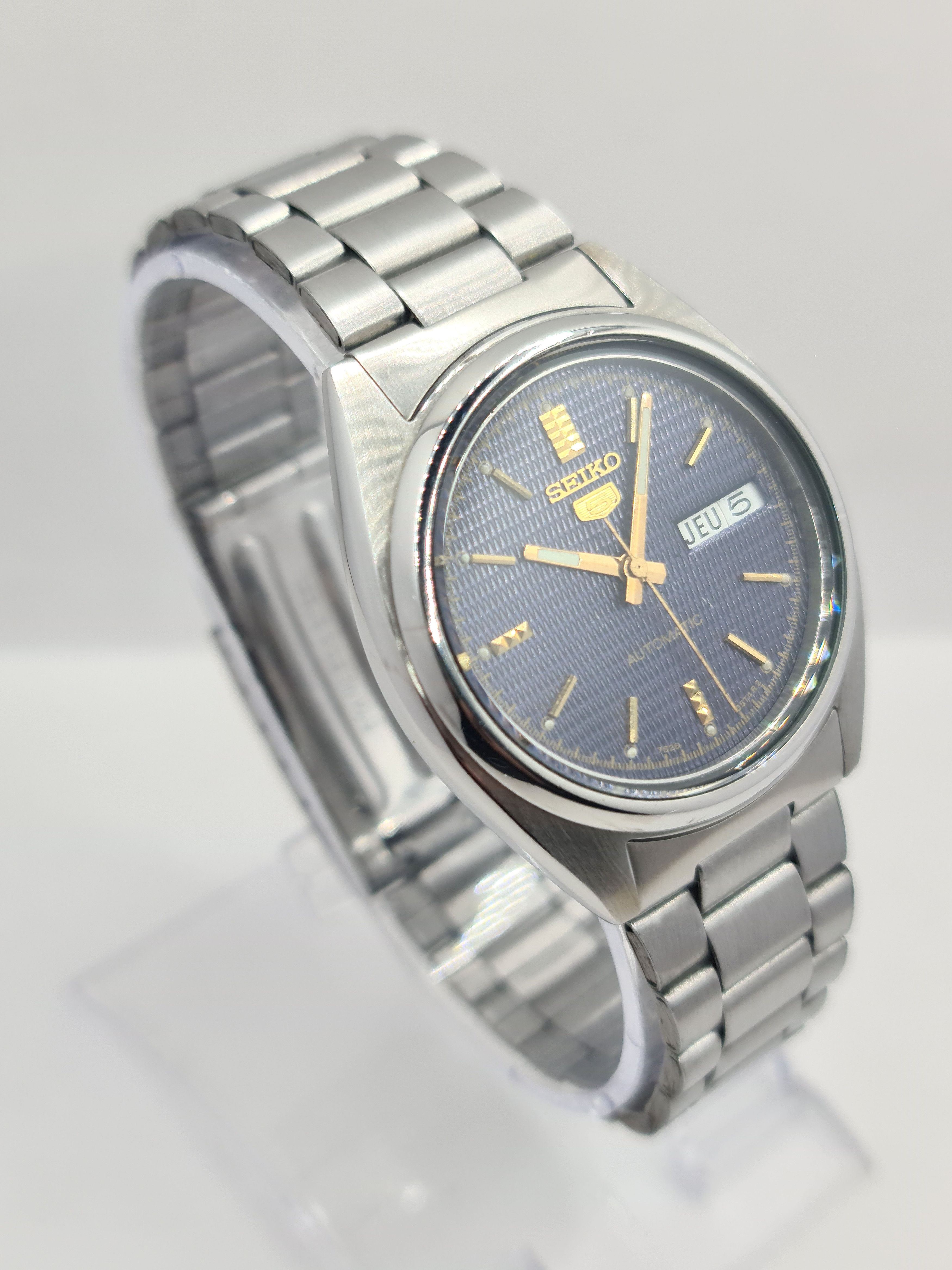 Seiko Seiko 5 Automatic 7S26 Vintage 36mm Blue Dial Watch Size 36 - 3 Thumbnail