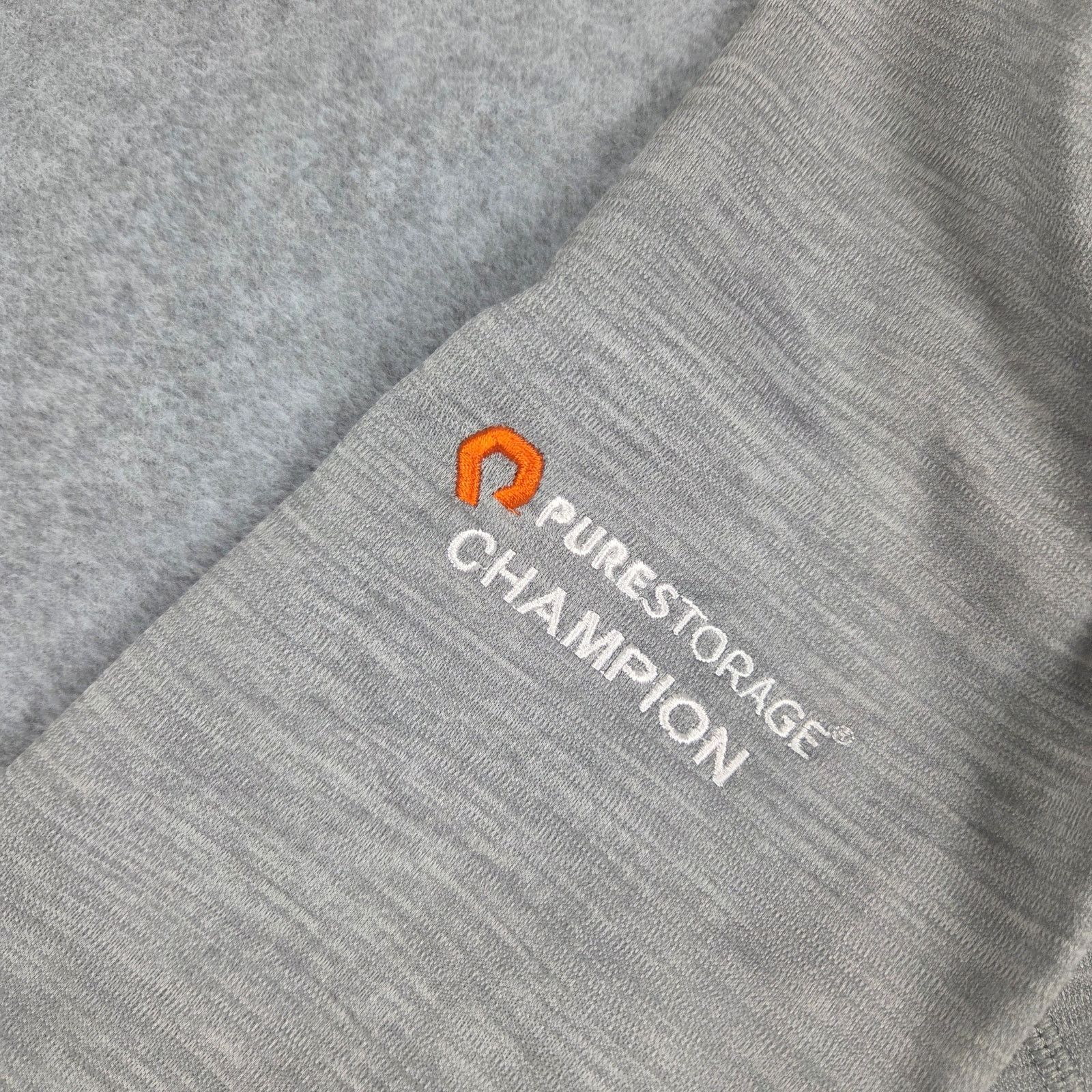 Vineyard Vines Vineyard Vines Qtr Zip Large AHEAD PureStorage Champion logo Size US L / EU 52-54 / 3 - 11 Thumbnail