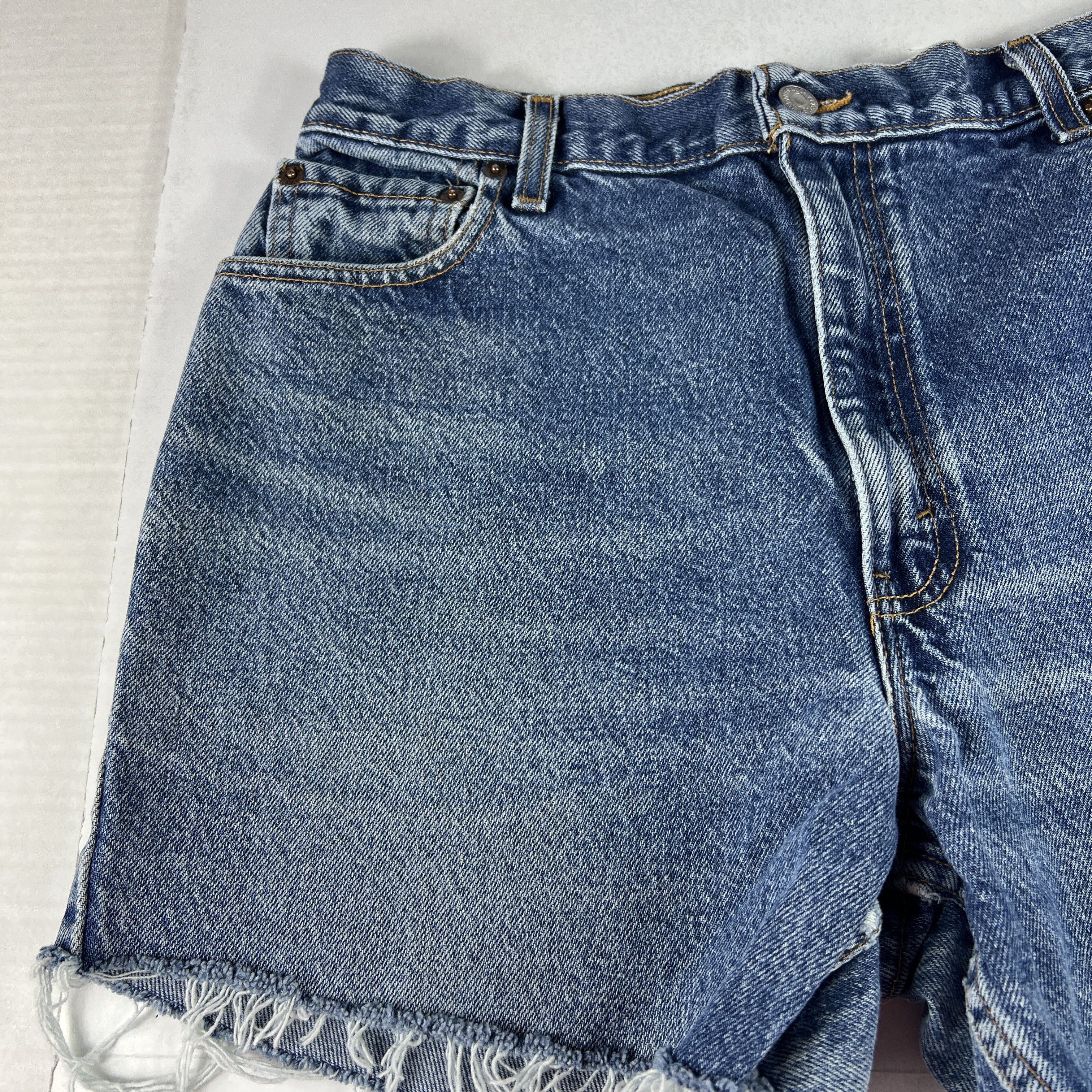 Levi's × Vintage Y2K Levi's Jean Shorts Whiskers Cut Off Cotton Denim Jorts Size US 32 / EU 48 - 5 Thumbnail