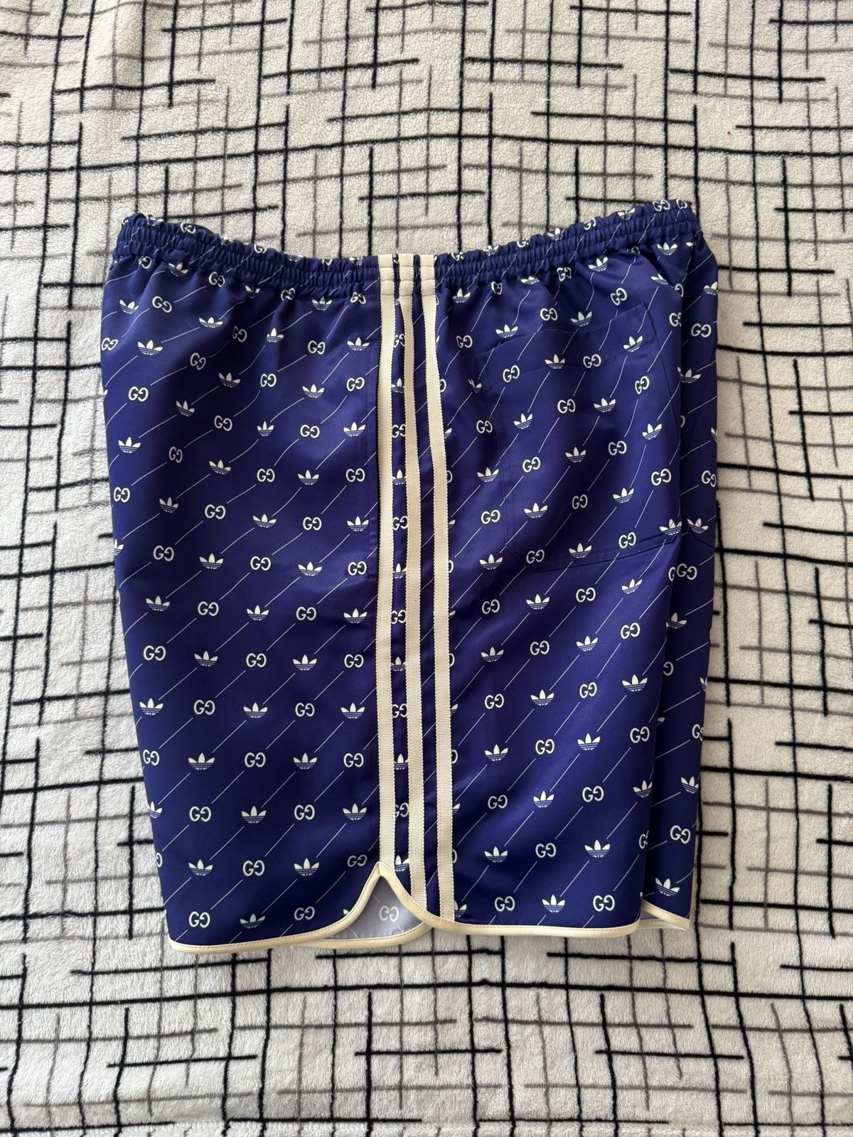 Adidas × Gucci Adidas x Gucci Shorts Blue GG Monogram Trefoil Logo Limited Size US 36 / EU 52 - 3 Thumbnail